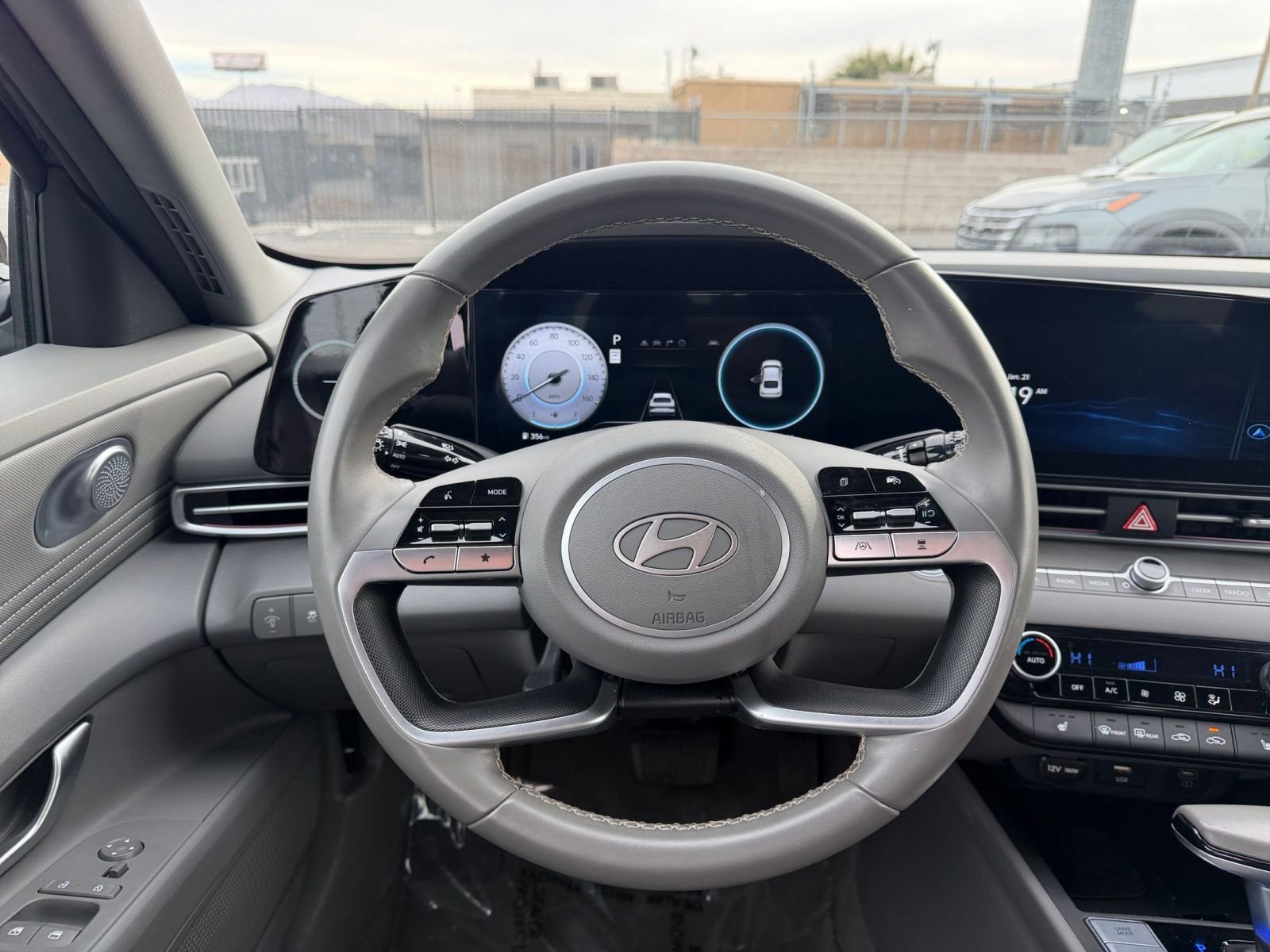 Thumbnail: 2025 Hyundai Elantra - 35