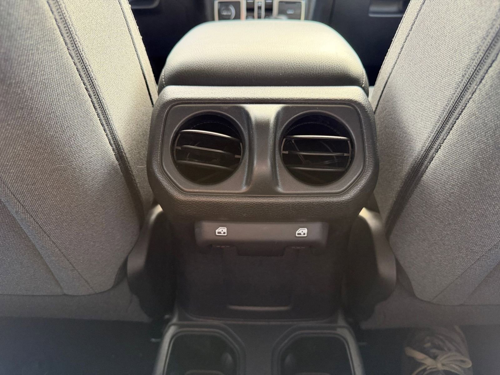 Thumbnail: 2025 Jeep Wrangler - 22