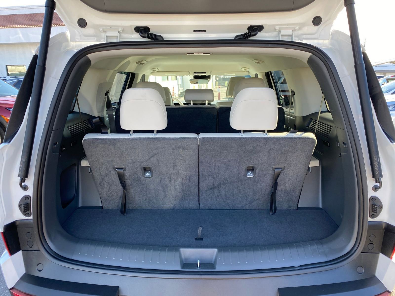 Thumbnail: 2025 Hyundai Santa Fe - 34