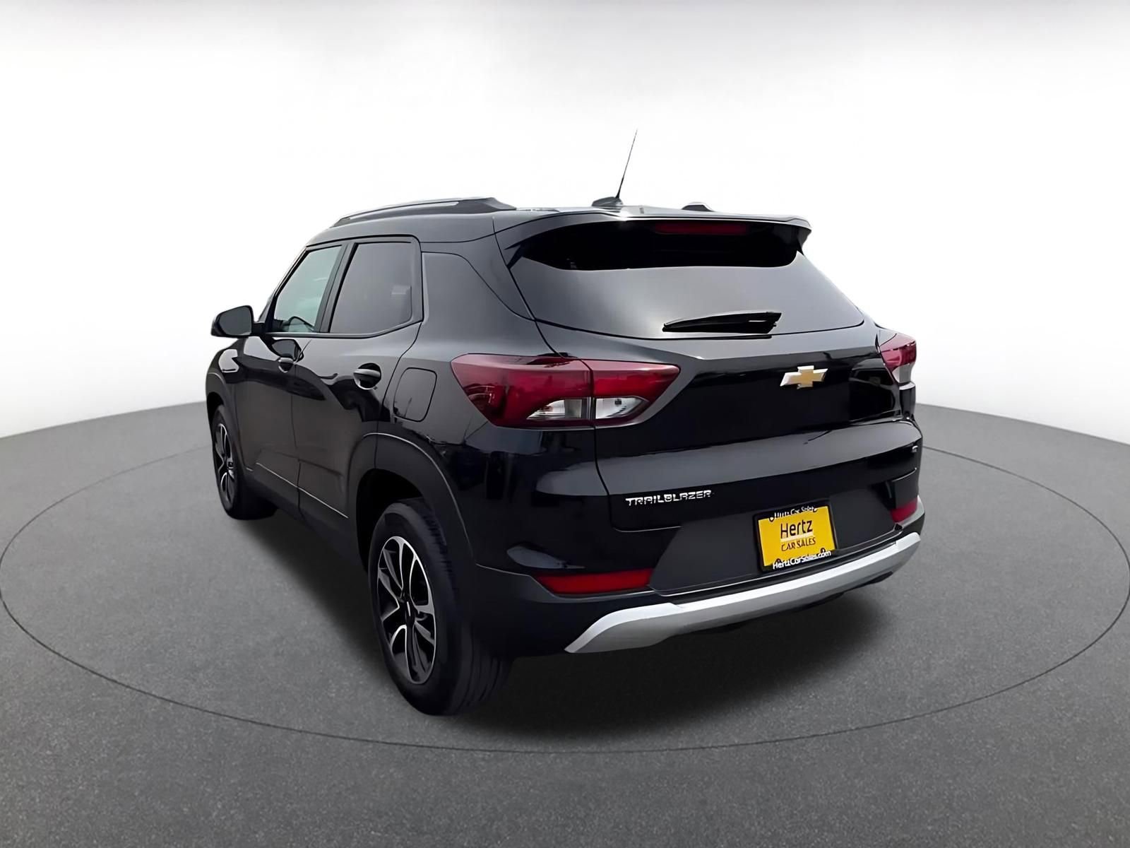 Thumbnail: 2025 Chevrolet TrailBlazer - 11