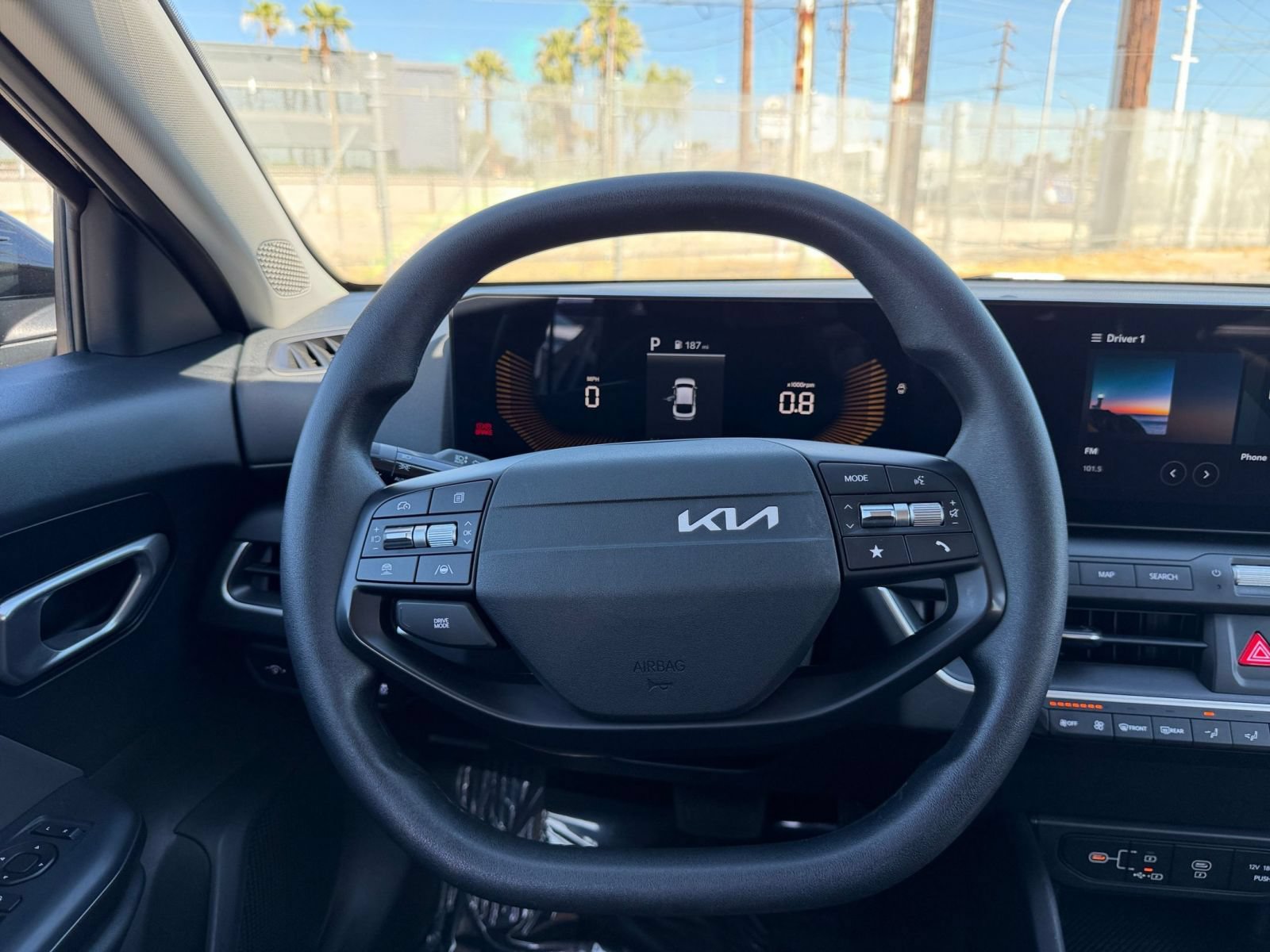 Thumbnail: 2025 Kia K4 - 28
