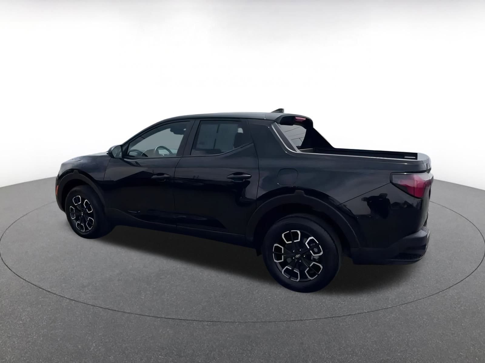 Thumbnail: 2024 Hyundai Santa Cruz - 10