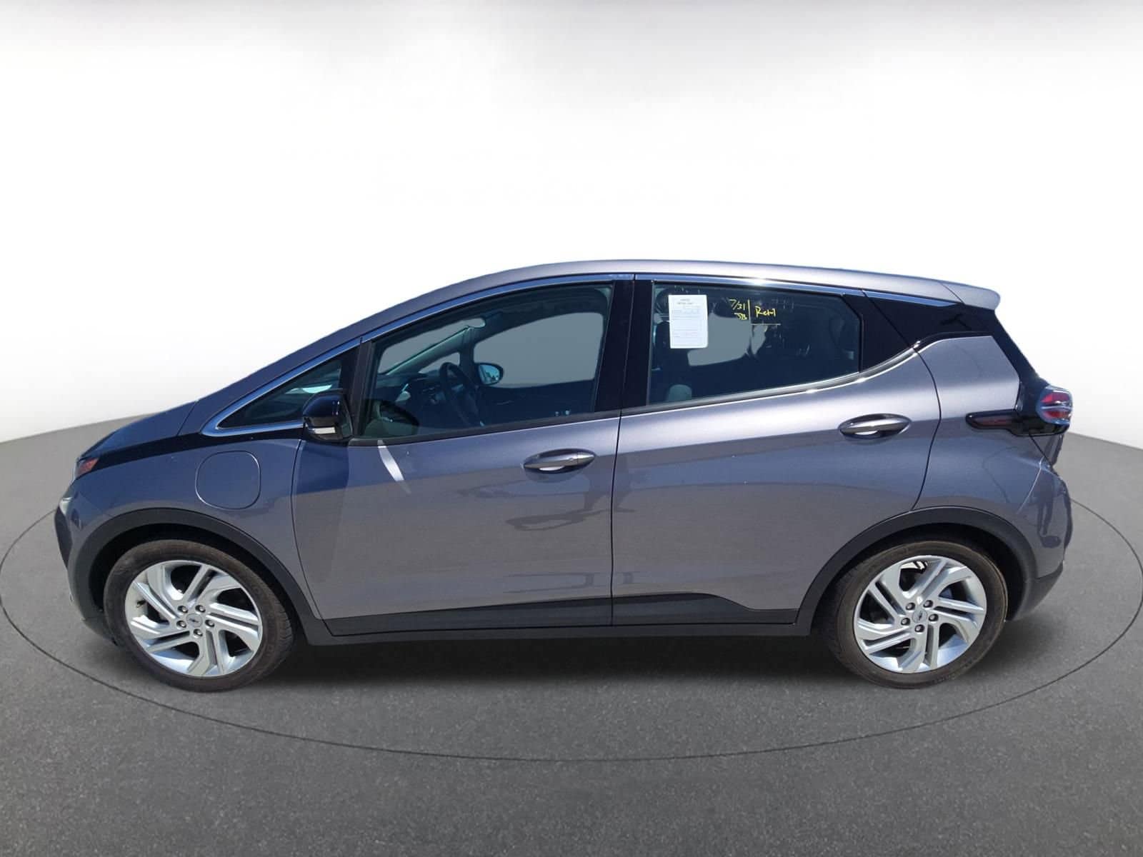 Thumbnail: 2023 Chevrolet Bolt EV - 5