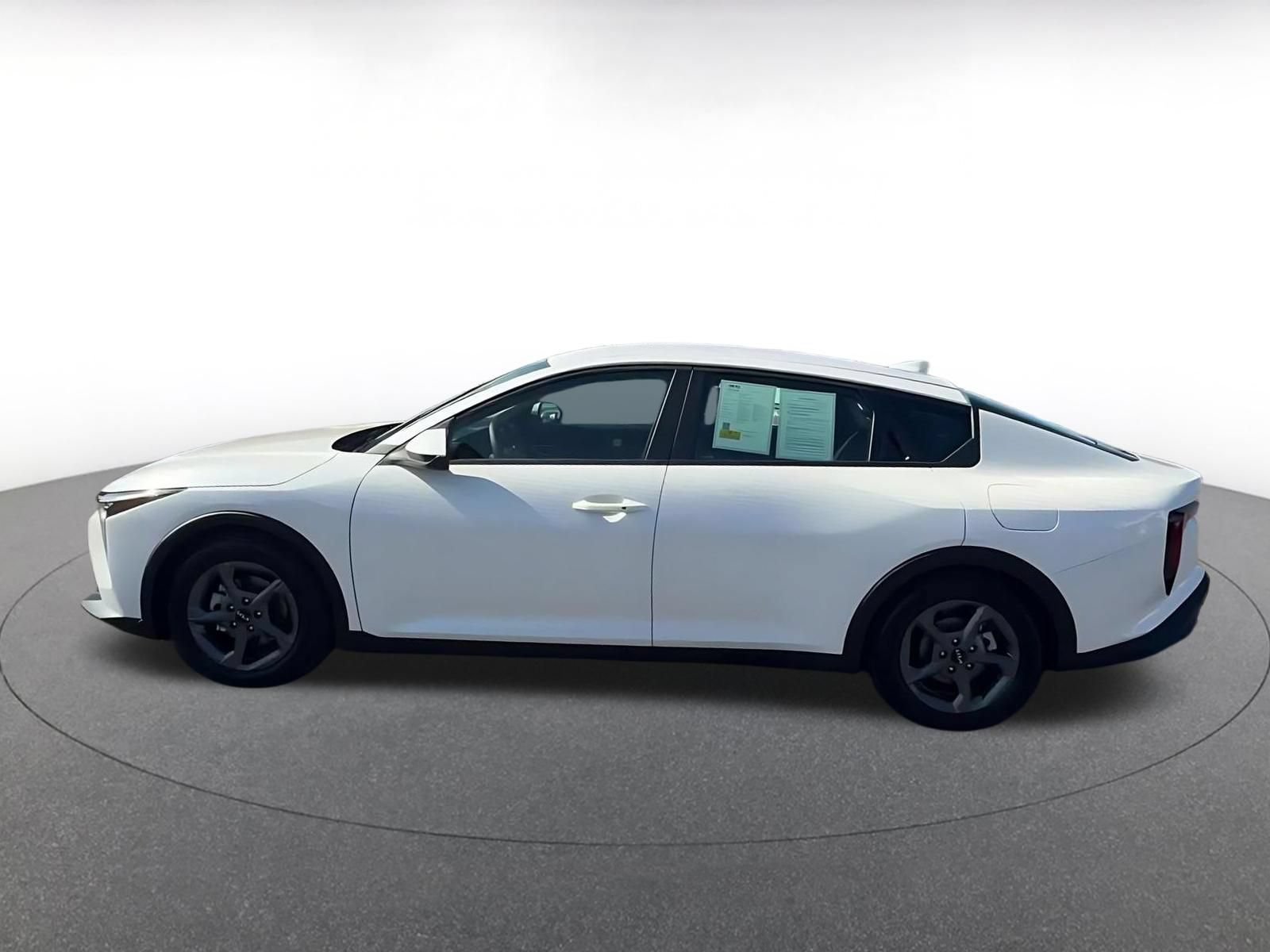 Thumbnail: 2026 Kia K4 - 10