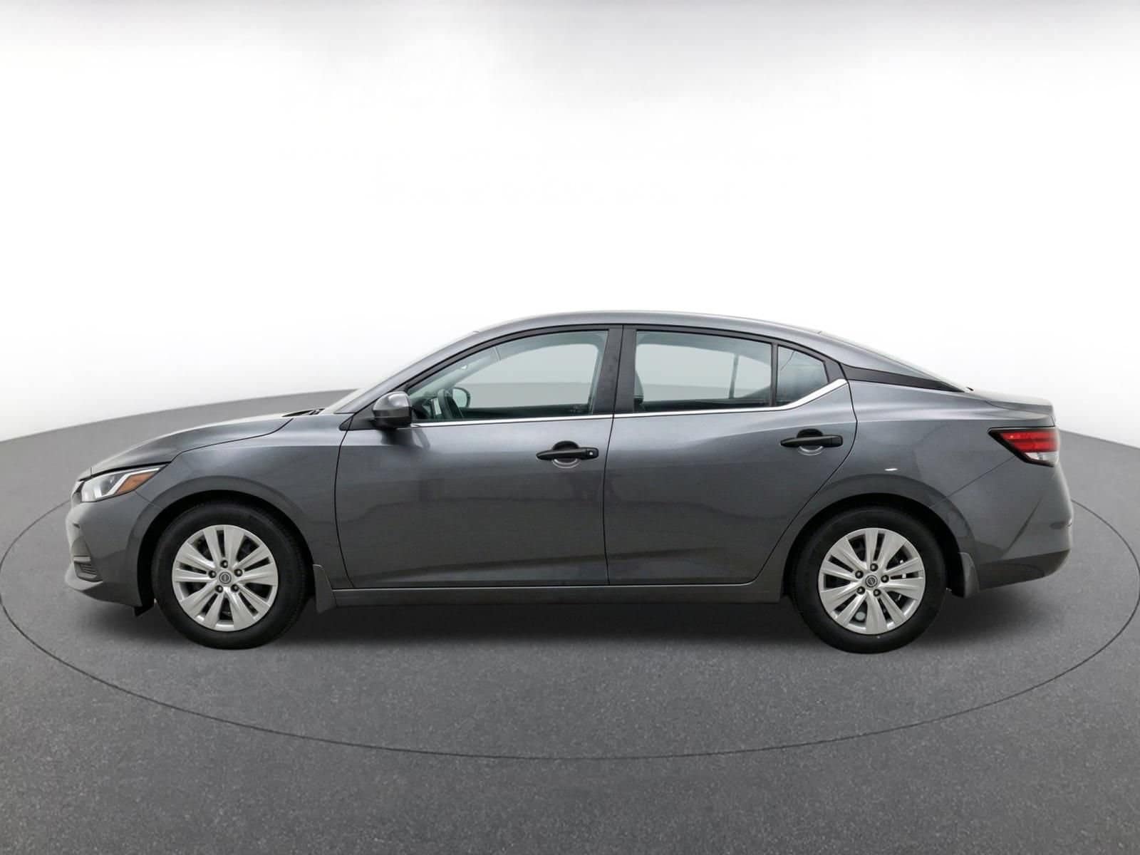 Thumbnail: 2025 Nissan Sentra - 4