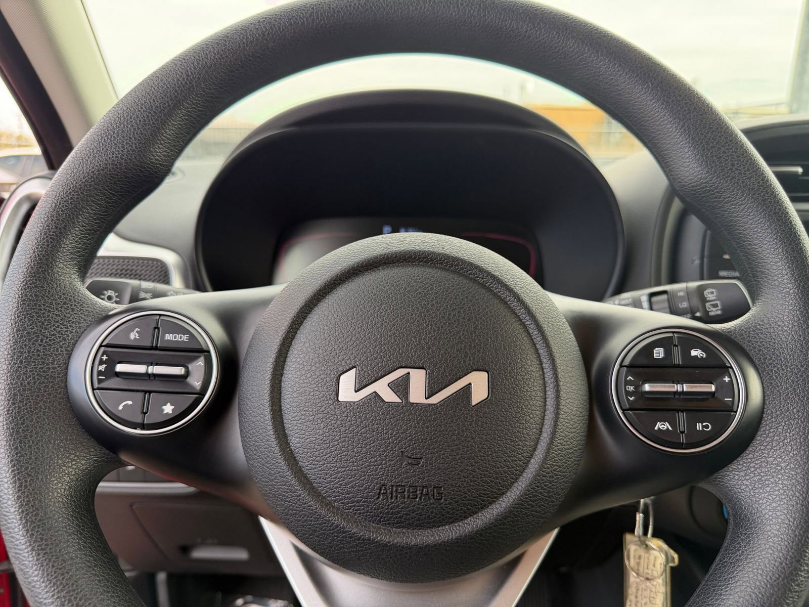 Thumbnail: 2025 Kia Soul - 25