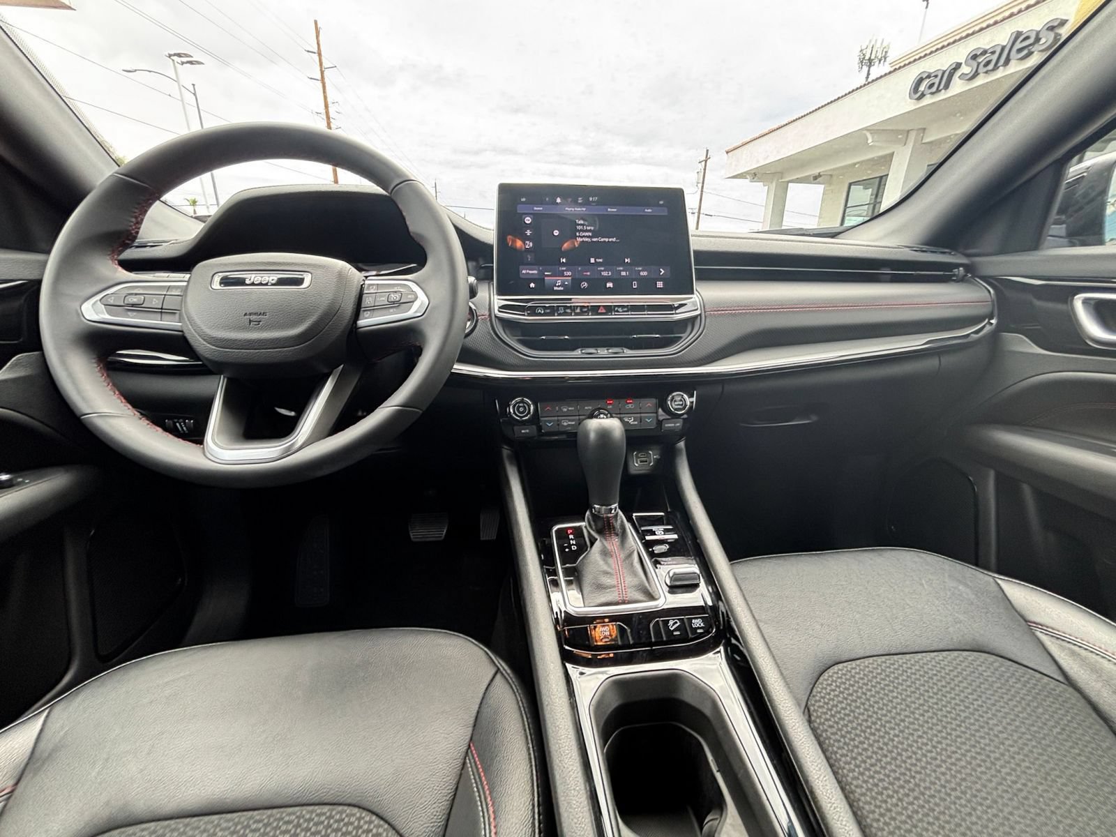 Thumbnail: 2025 Jeep Compass - 32