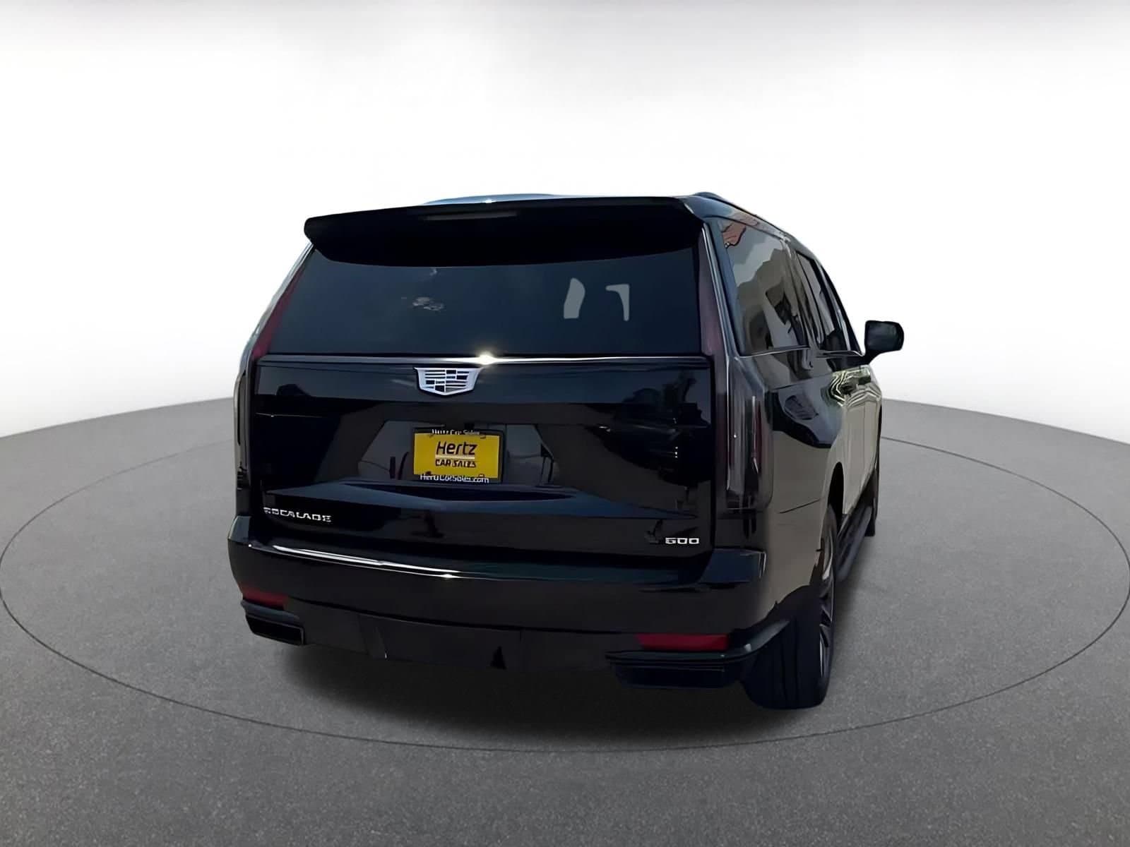 Thumbnail: 2023 Cadillac Escalade - 13