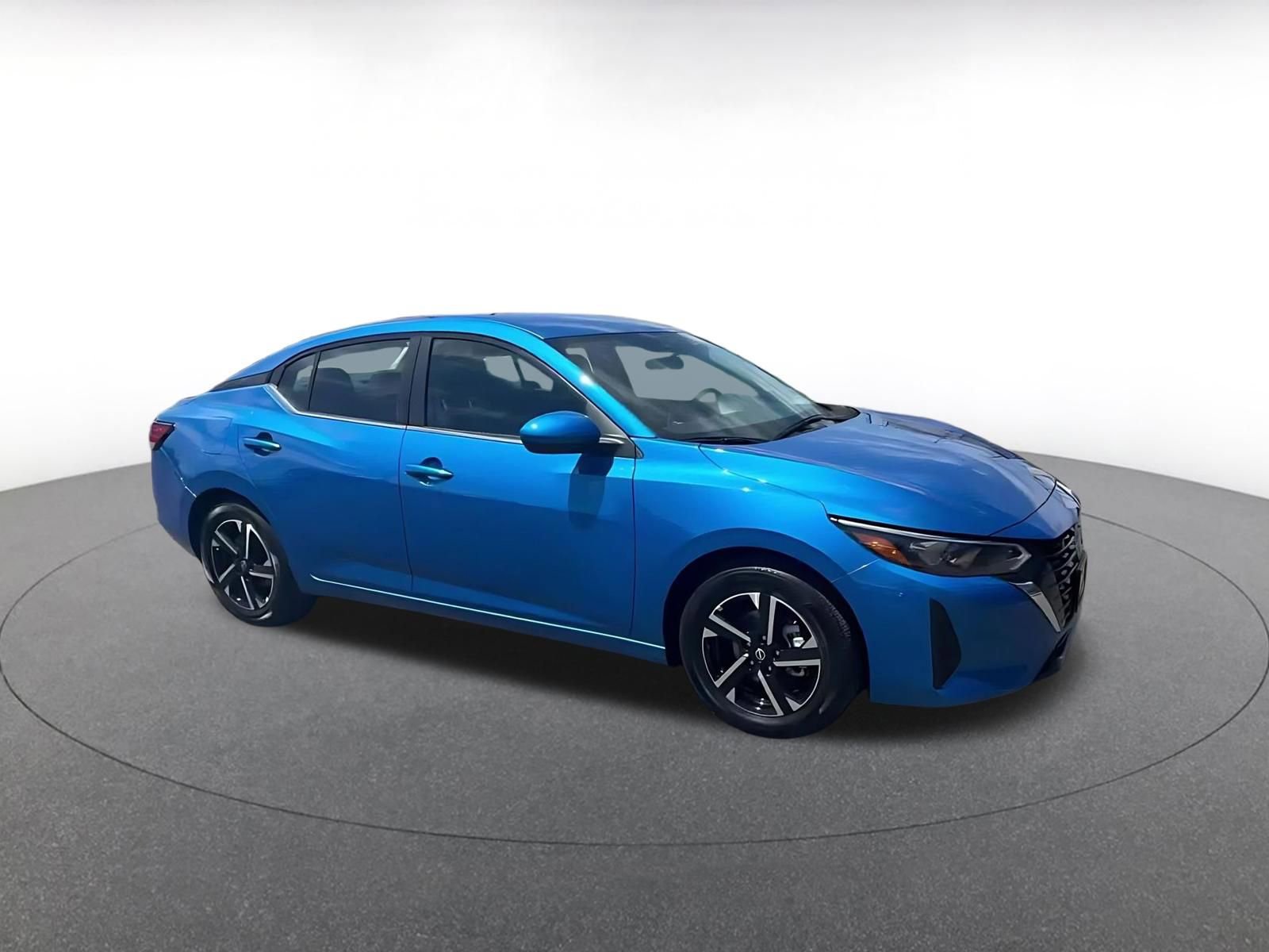 Thumbnail: 2025 Nissan Sentra - 2