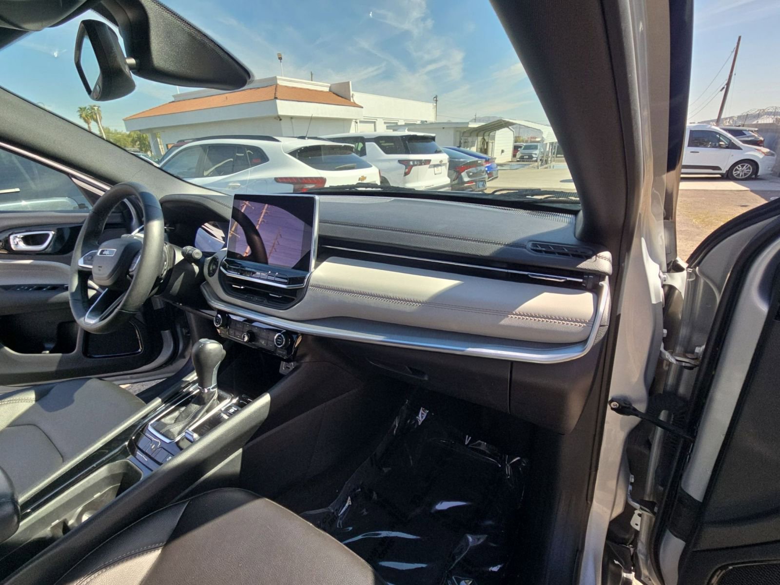 Thumbnail: 2025 Jeep Compass - 20