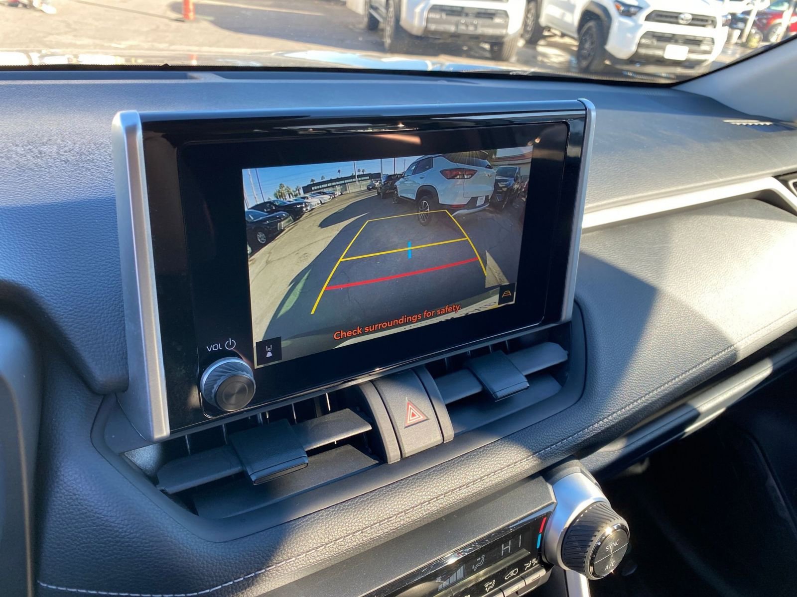 Thumbnail: 2025 Toyota RAV4 - 17