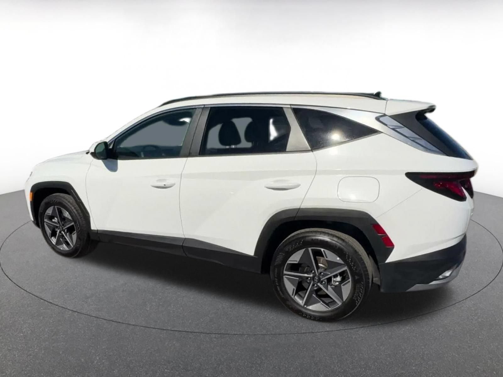 Thumbnail: 2026 Hyundai Tucson - 9