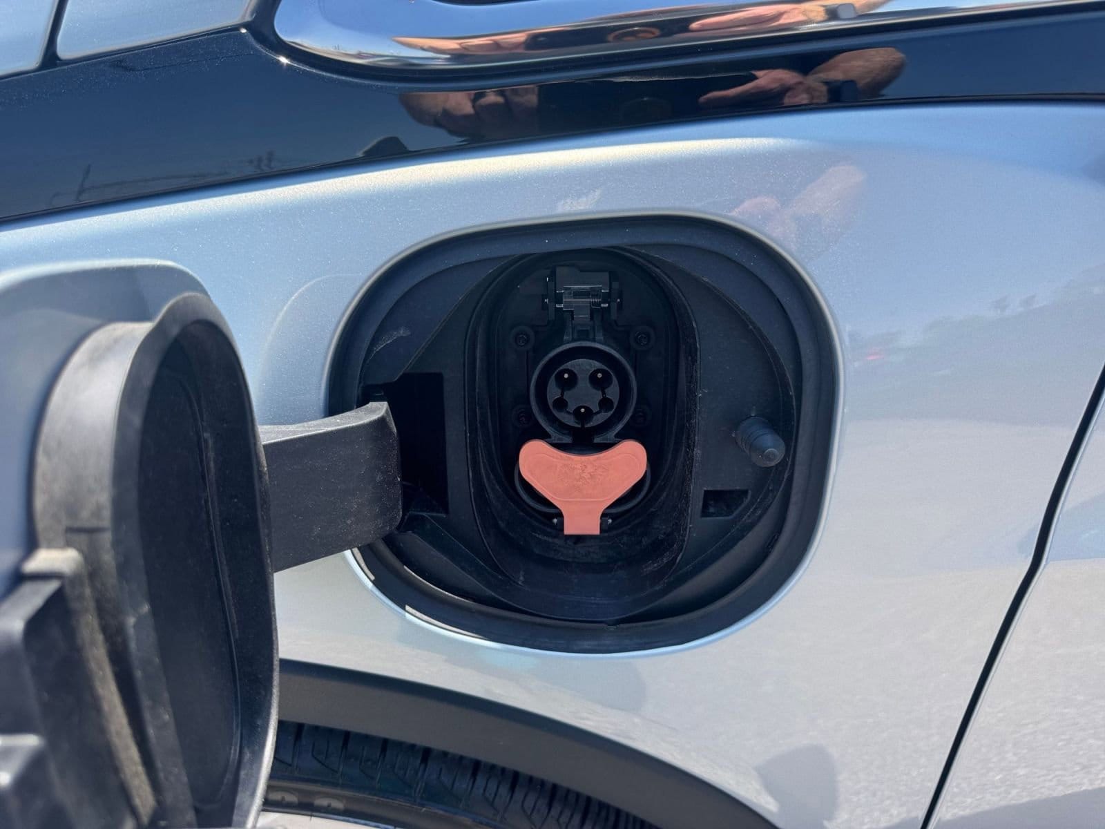 Thumbnail: 2023 Chevrolet Bolt EV - 23