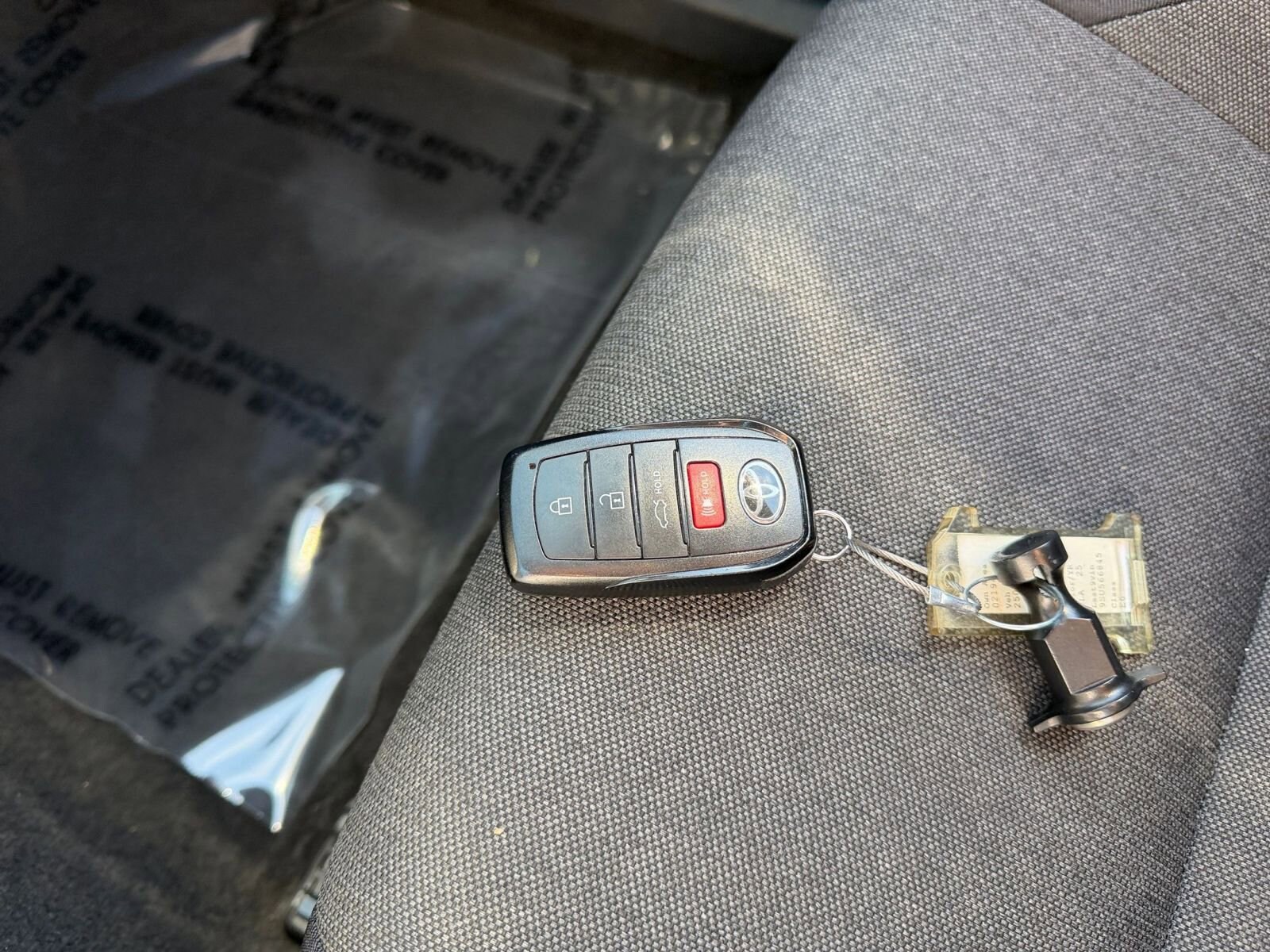 Thumbnail: 2025 Toyota Camry - 22