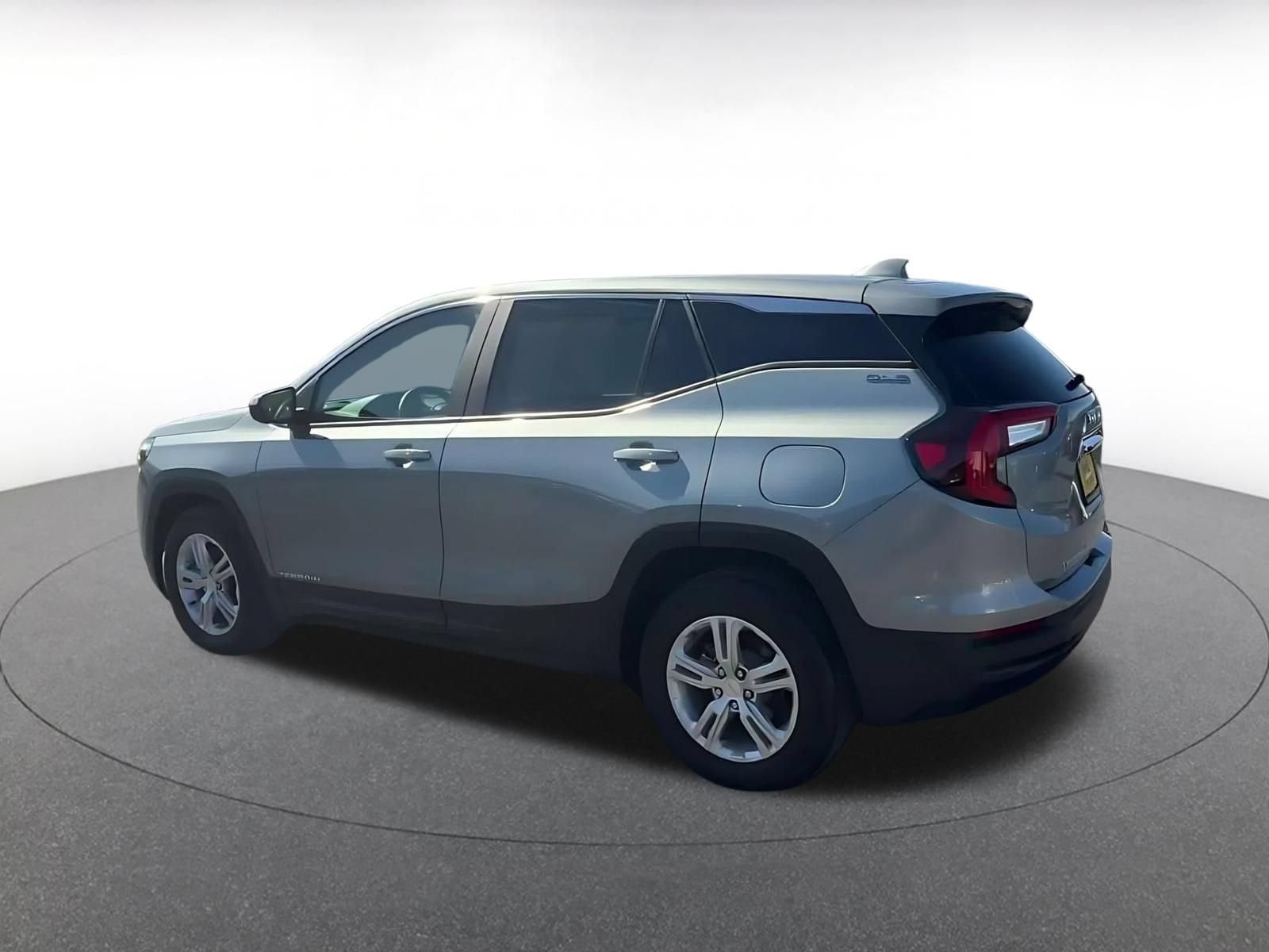 Thumbnail: 2024 GMC Terrain - 9