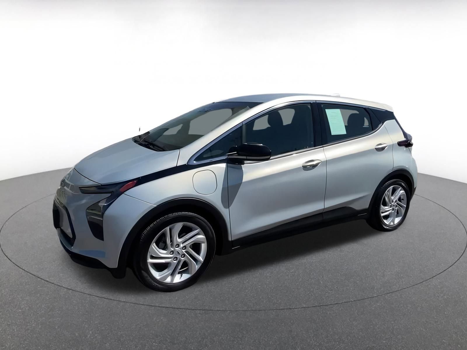 Thumbnail: 2023 Chevrolet Bolt EV - 8