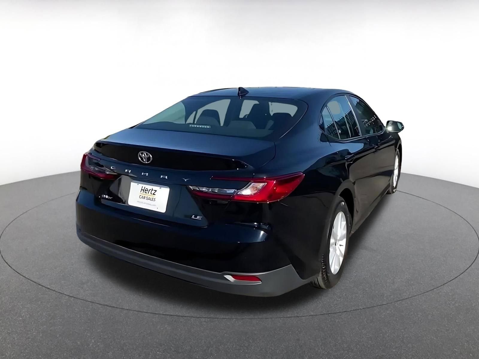 Thumbnail: 2025 Toyota Camry - 14