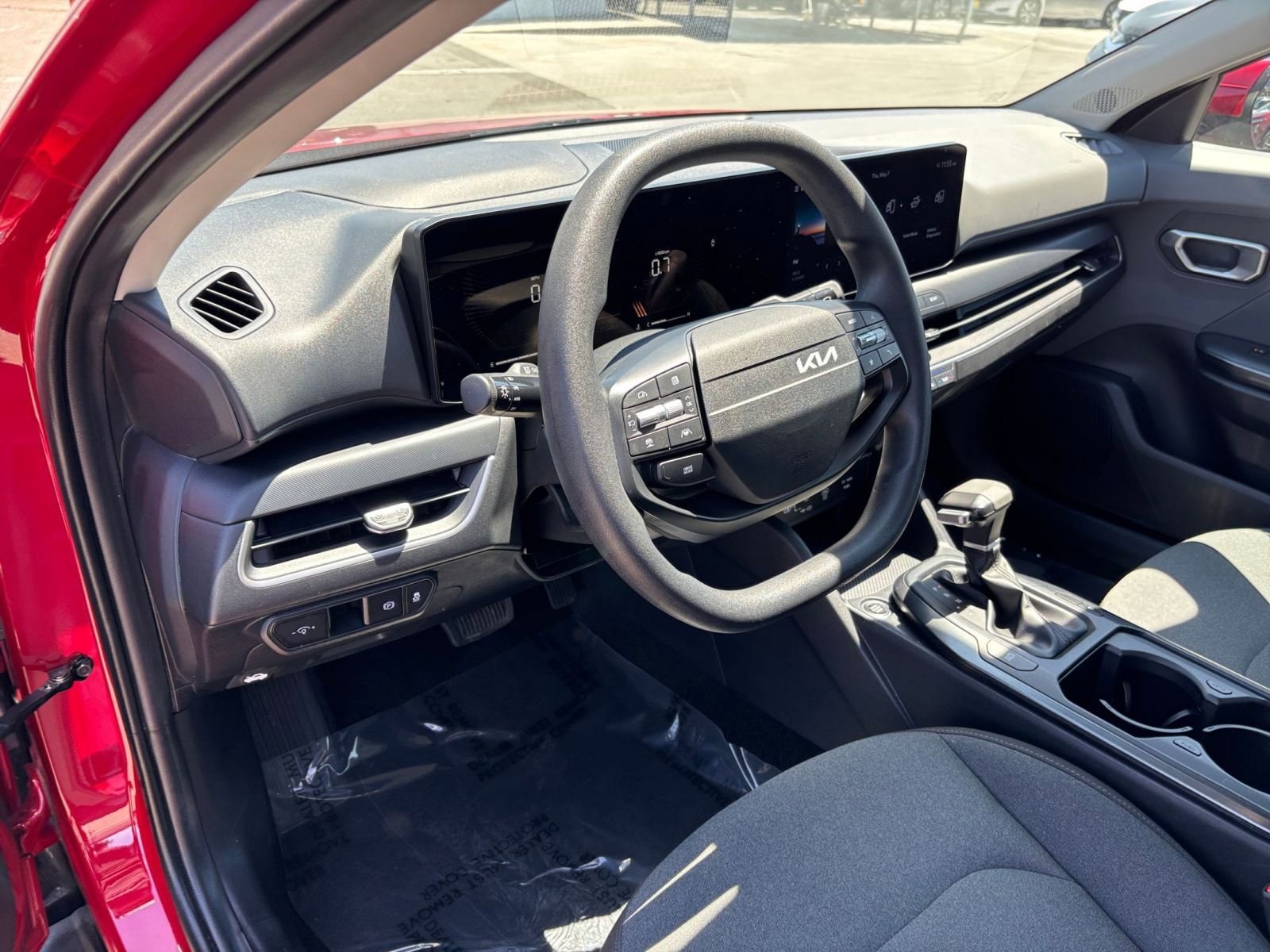 Thumbnail: 2025 Kia K4 - 33