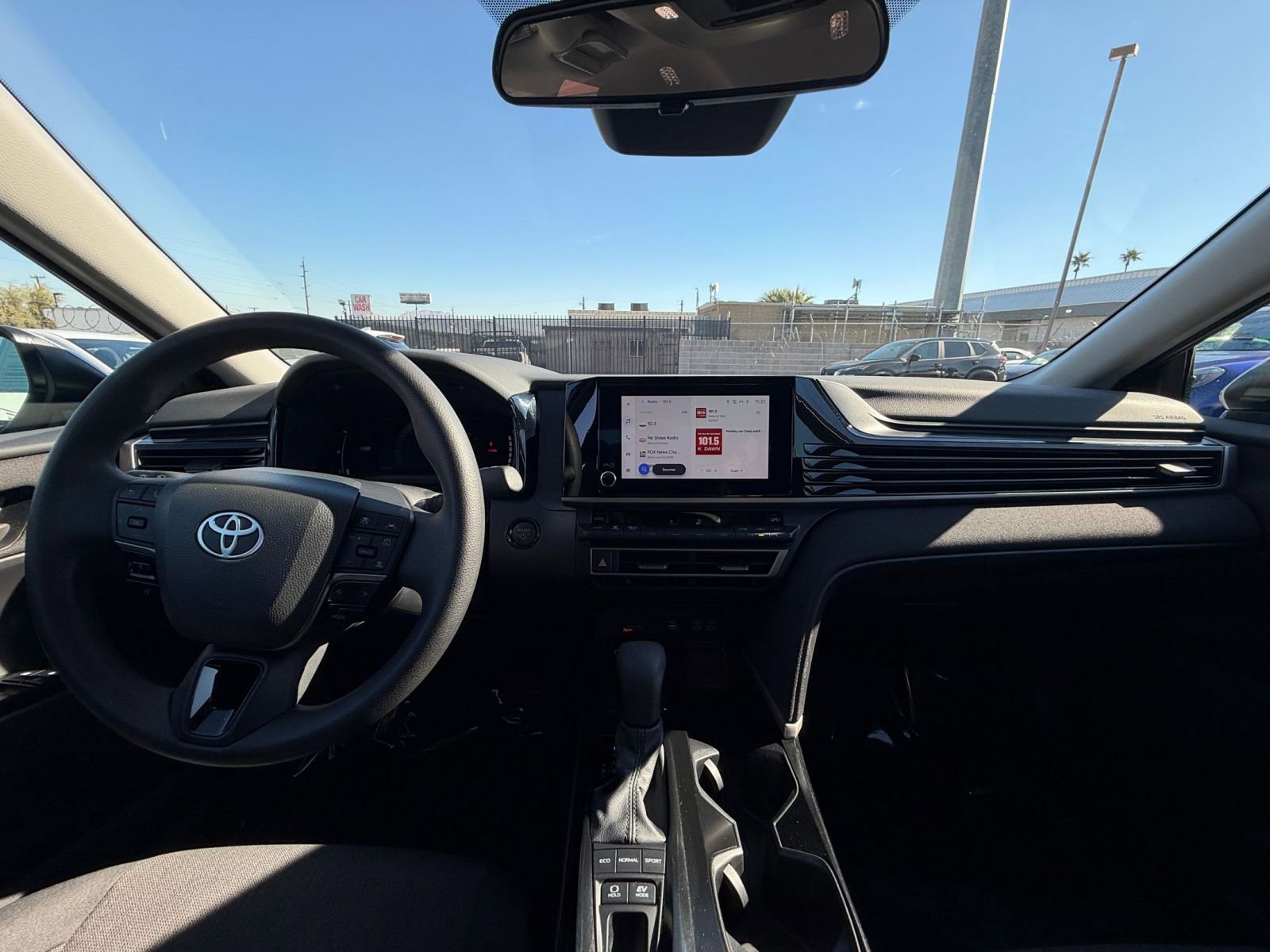 Thumbnail: 2025 Toyota Camry - 31