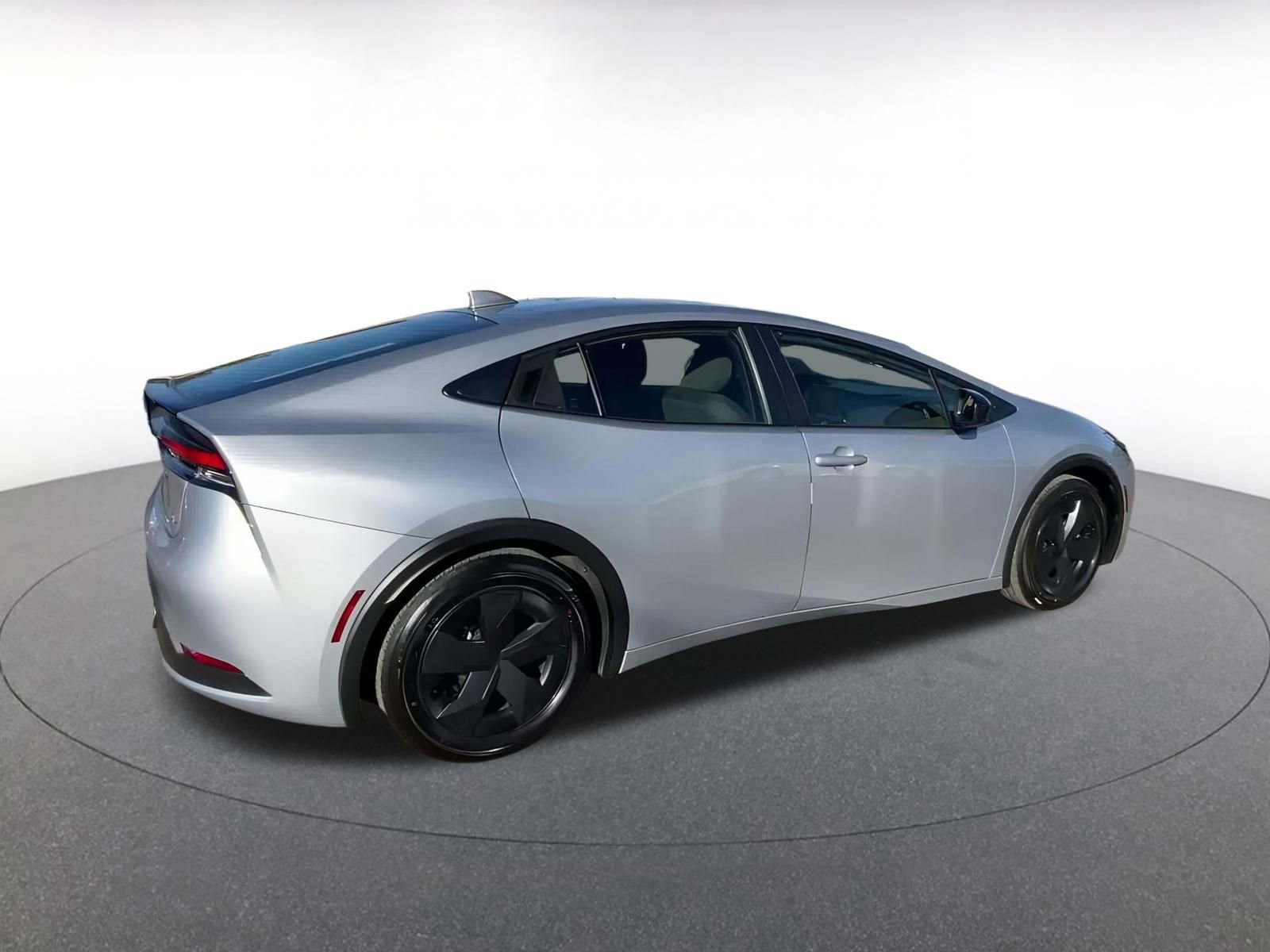 Thumbnail: 2025 Toyota Prius - 15