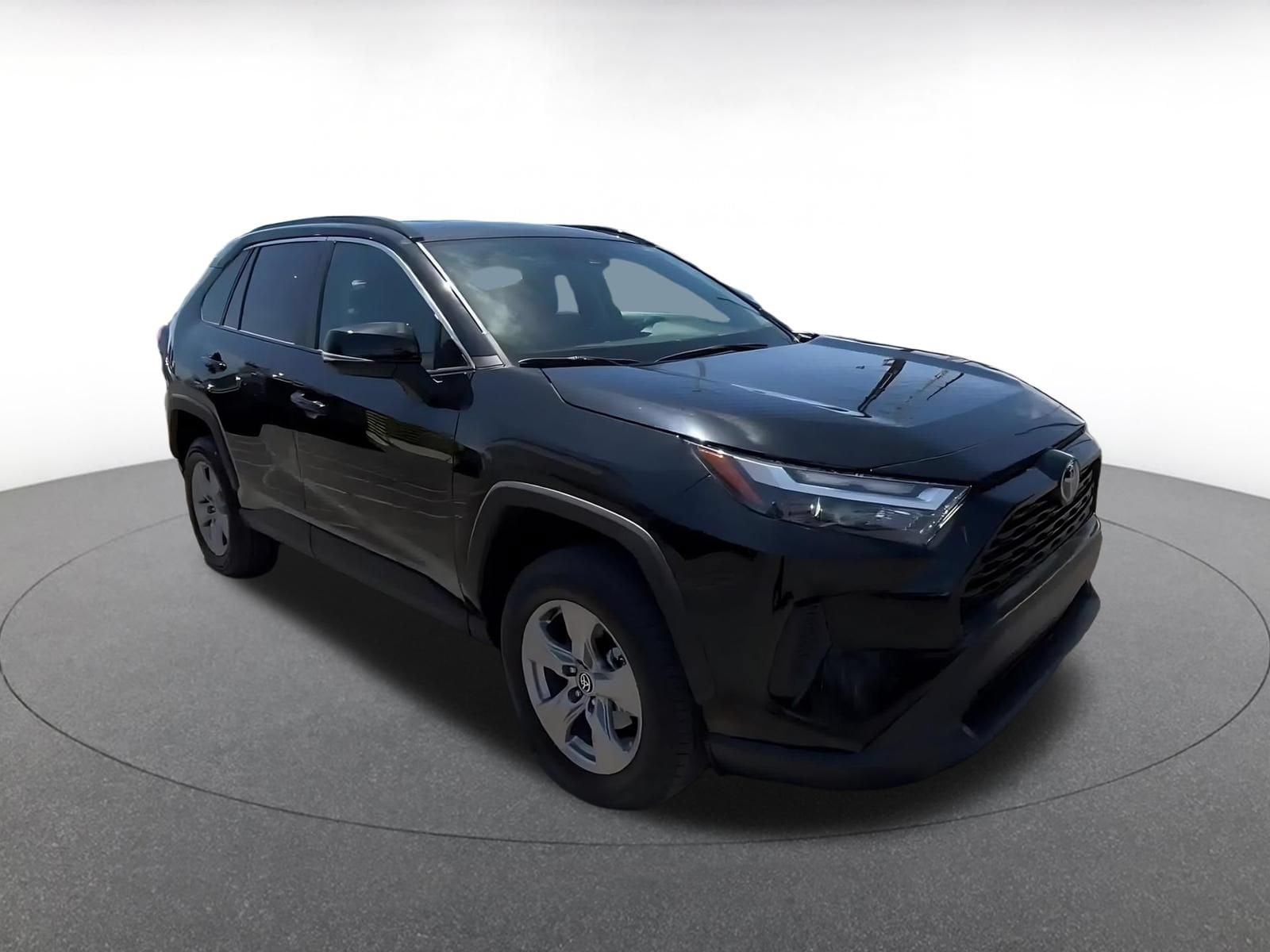 Thumbnail: 2025 Toyota RAV4 - 2
