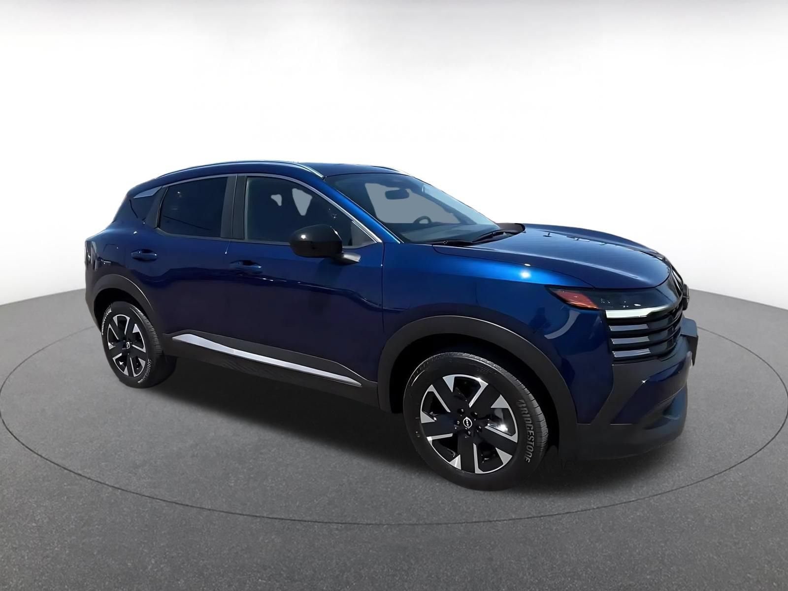 Thumbnail: 2026 Nissan Kicks - 2