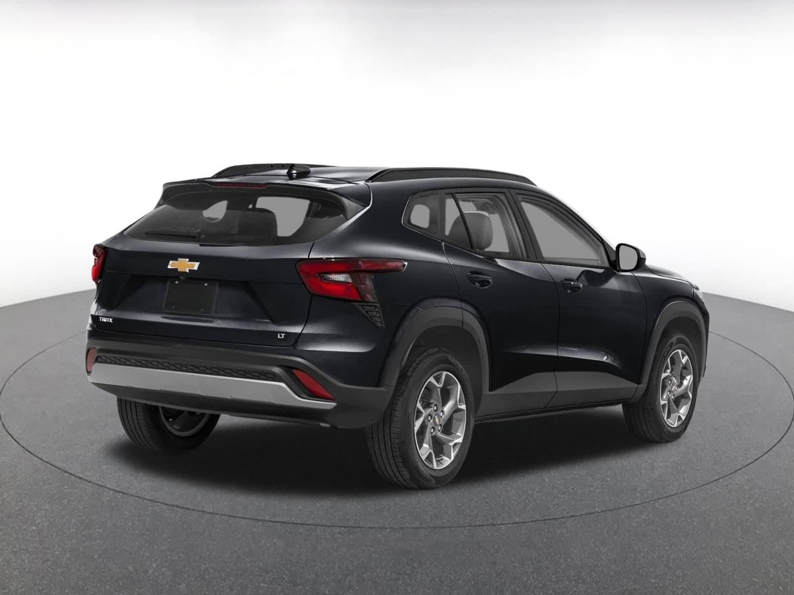 Thumbnail: 2025 Chevrolet Trax - 2