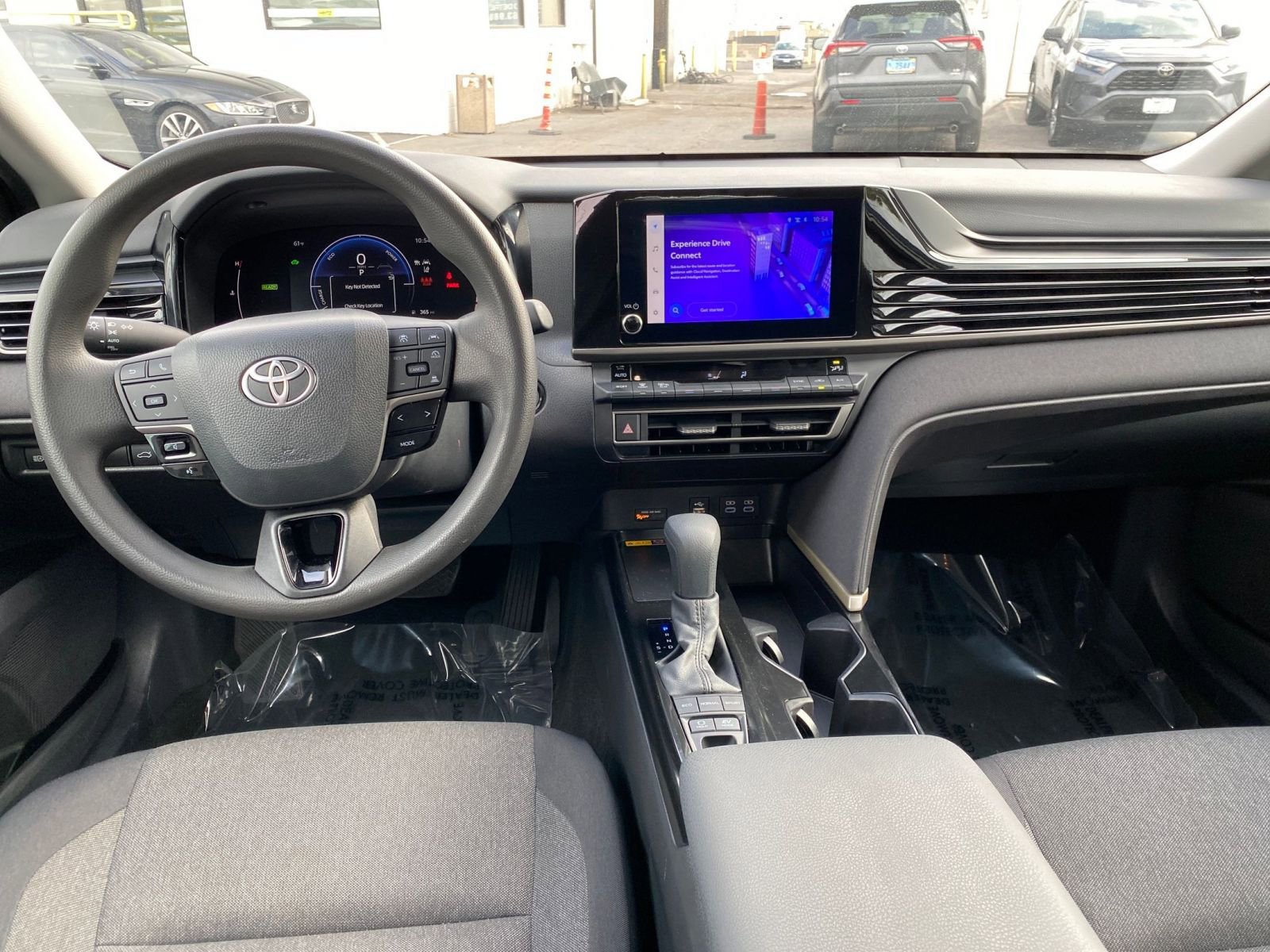 Thumbnail: 2025 Toyota Camry - 33