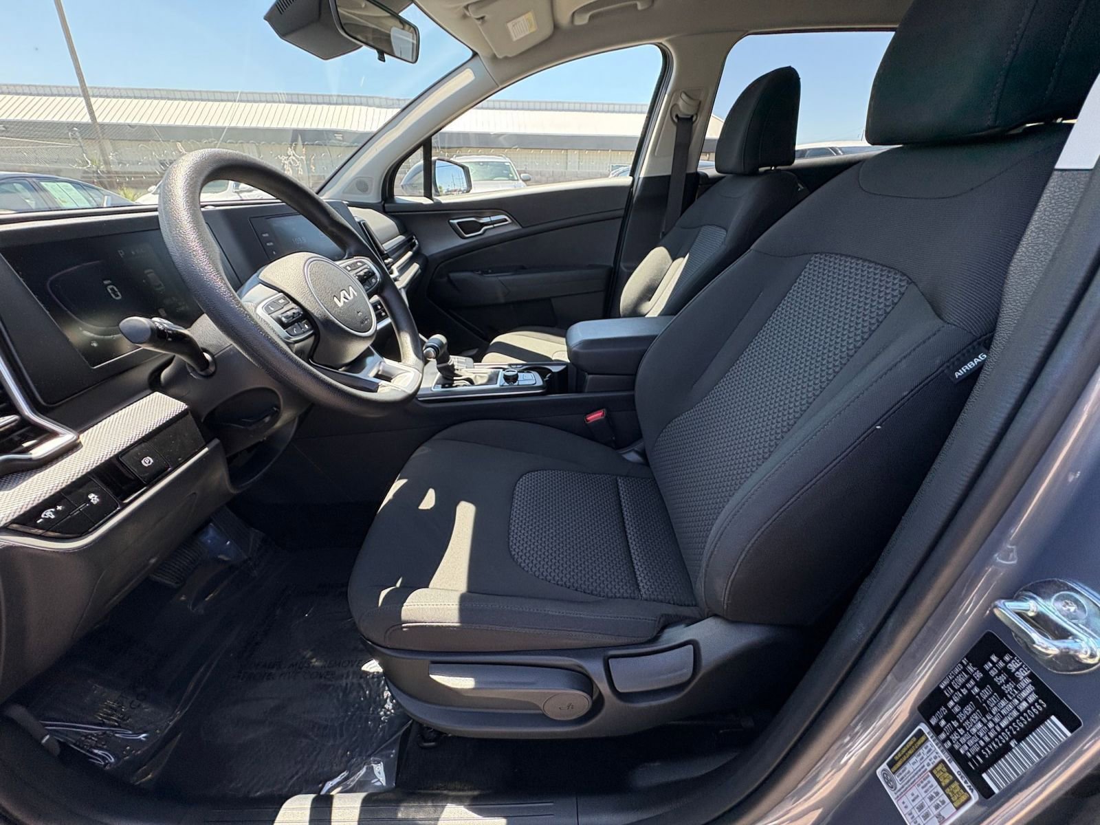 Thumbnail: 2025 Kia Sportage - 25