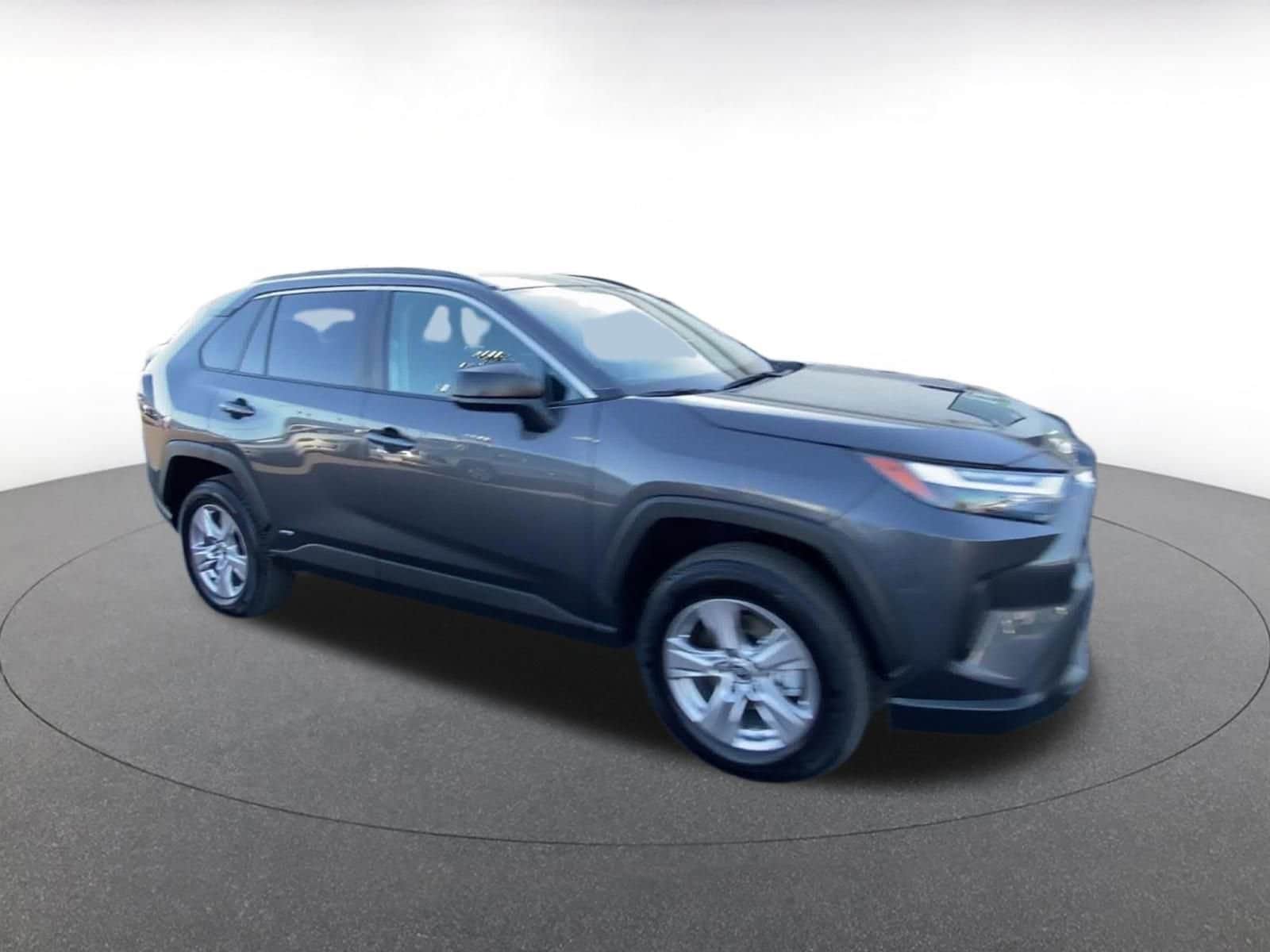 Thumbnail: 2025 Toyota RAV4 - 2