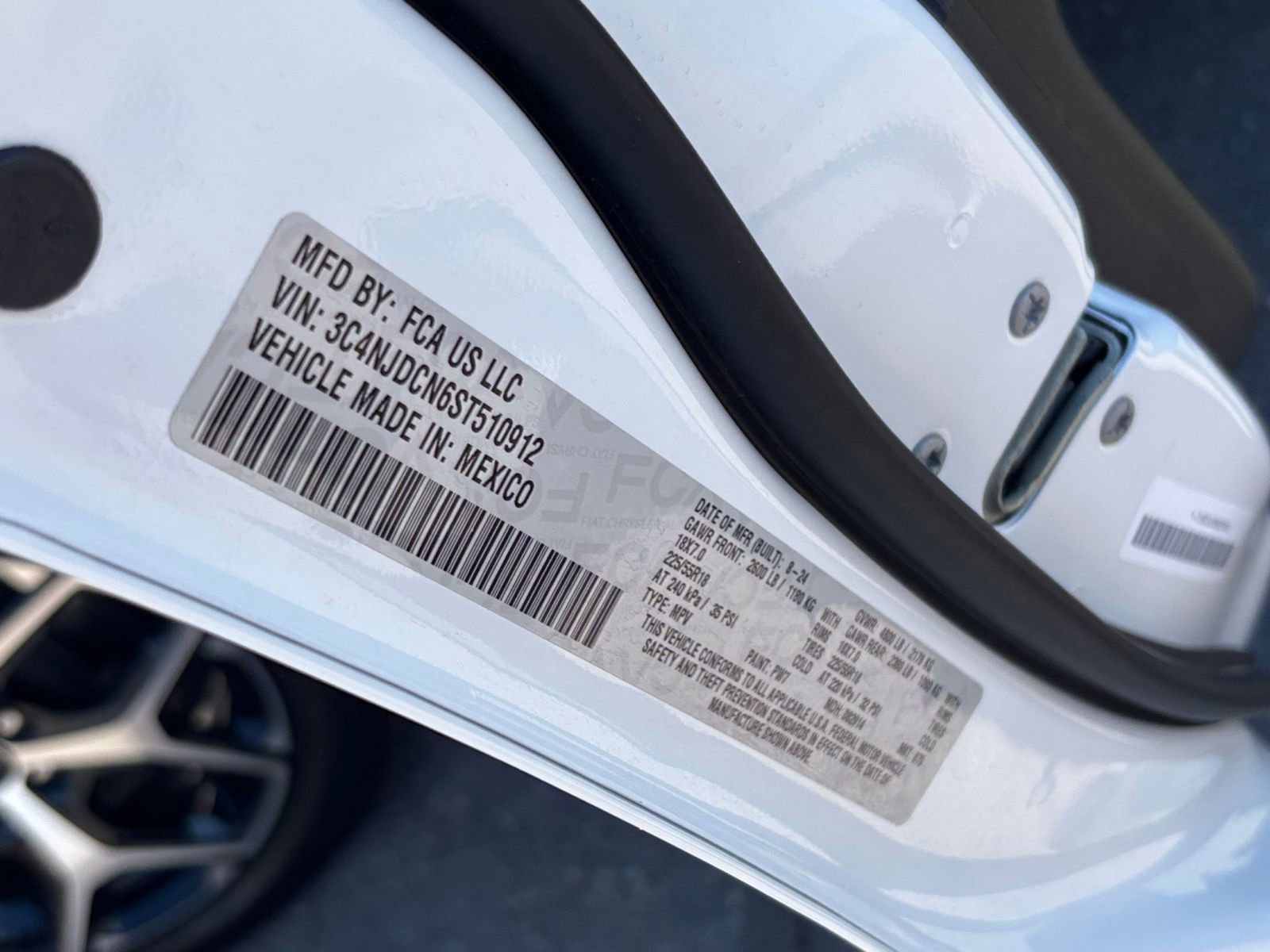 Thumbnail: 2025 Jeep Compass - 30