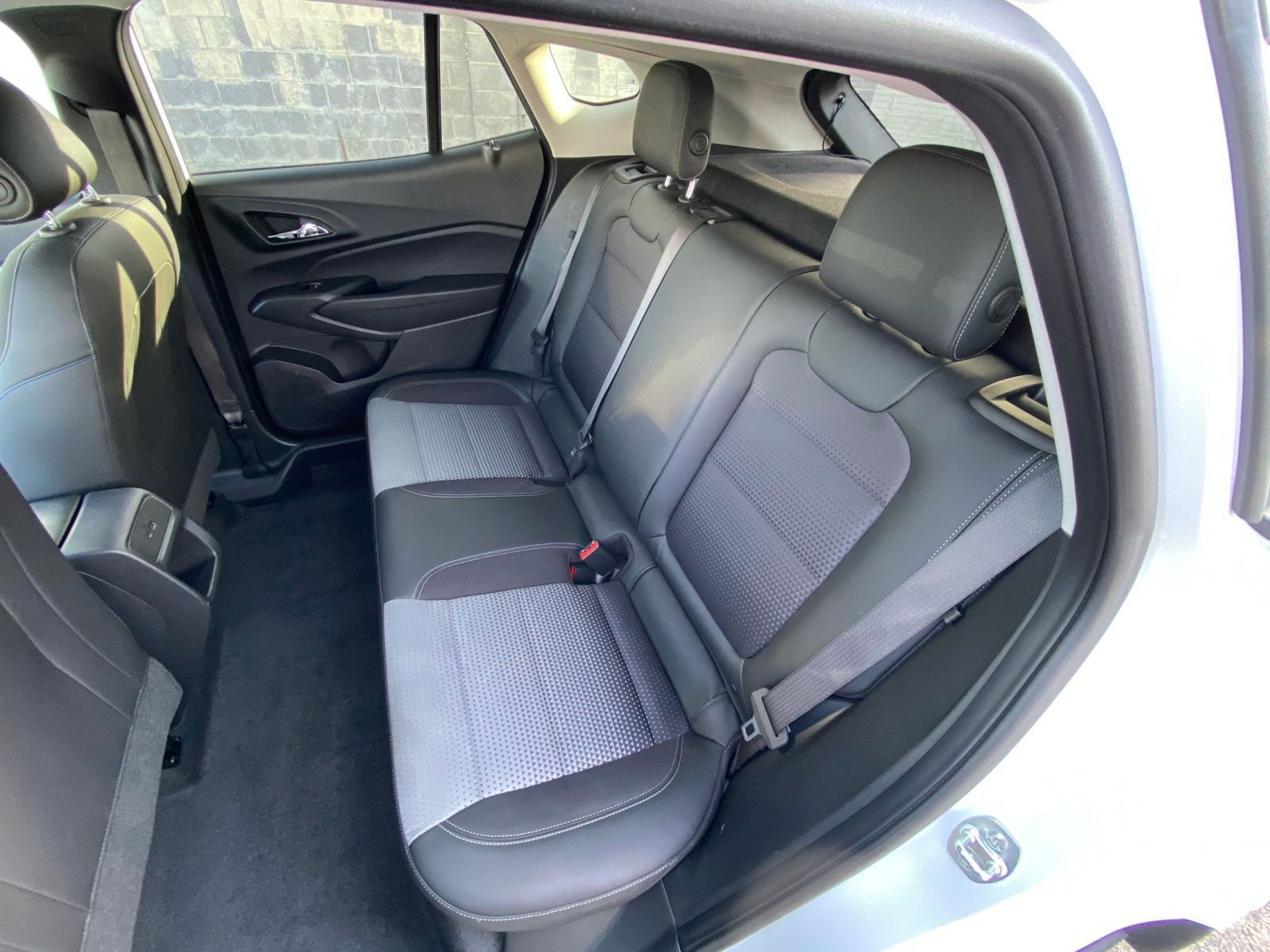 Thumbnail: 2025 Chevrolet Trax - 24