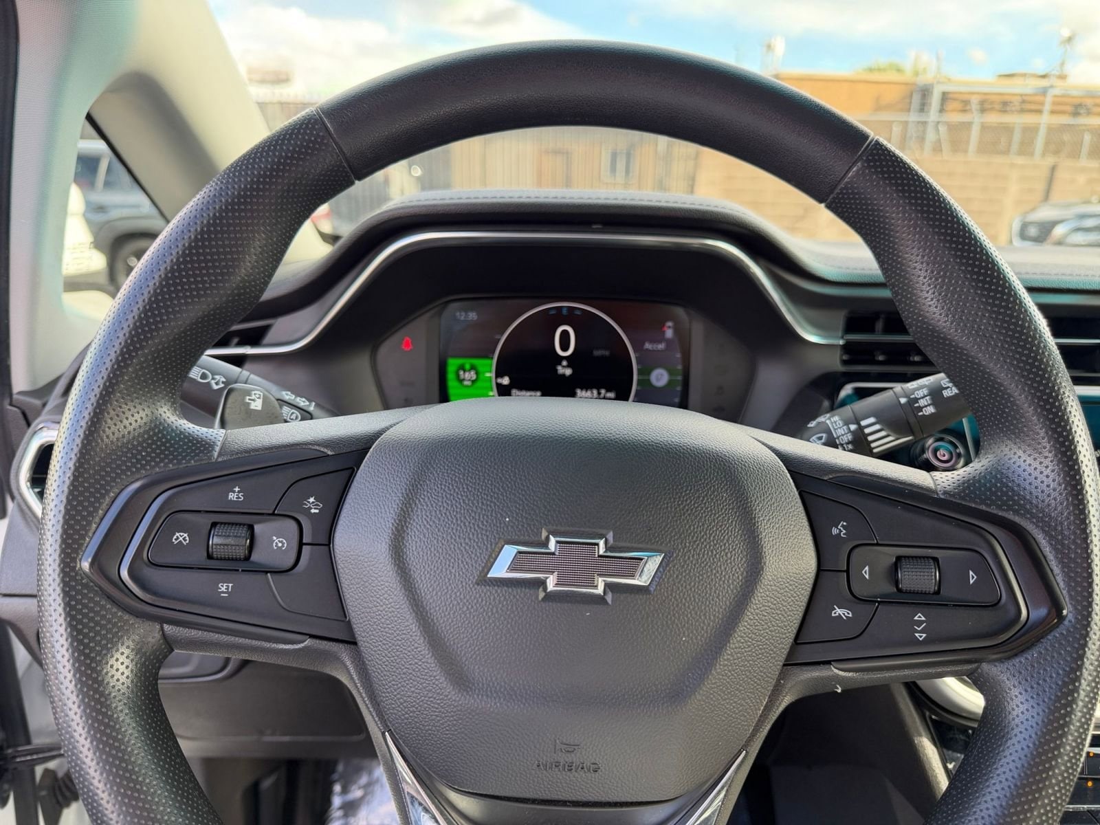 Thumbnail: 2023 Chevrolet Bolt EV - 30