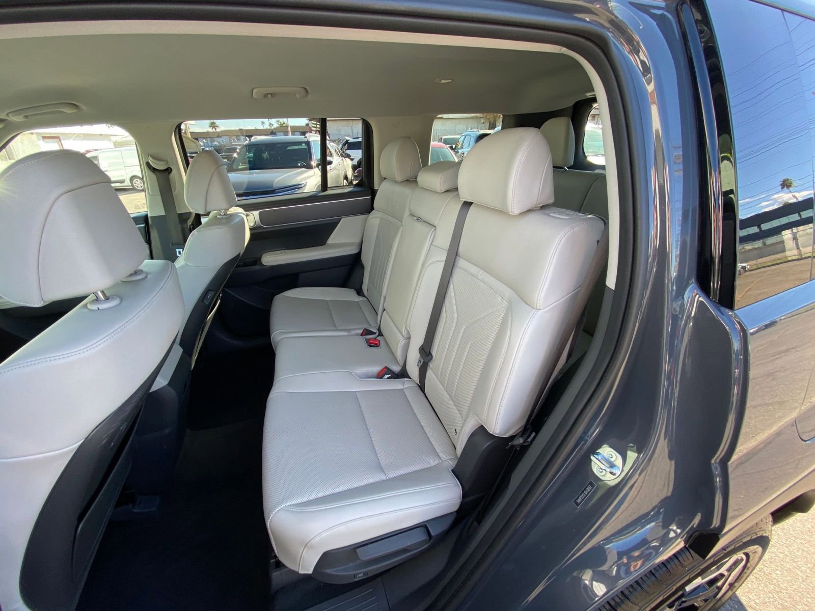 Thumbnail: 2025 Hyundai Santa Fe - 28