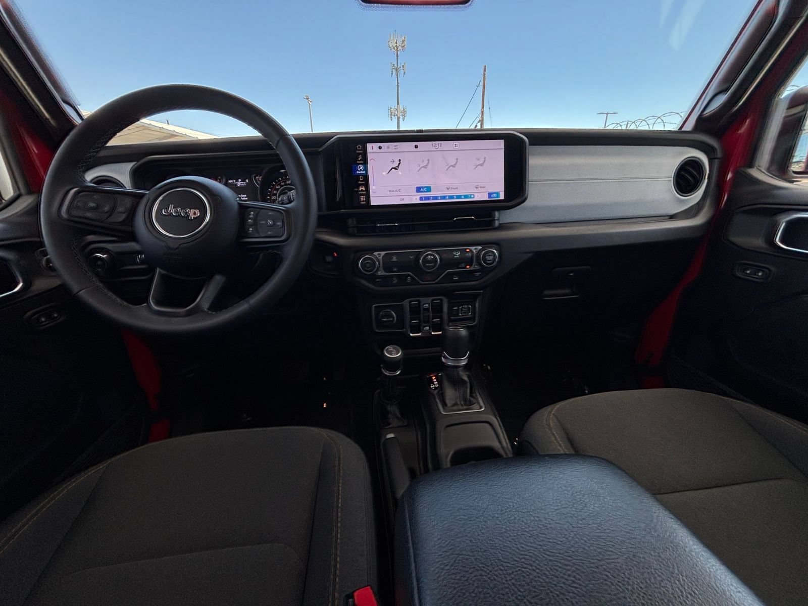 Thumbnail: 2025 Jeep Wrangler - 32