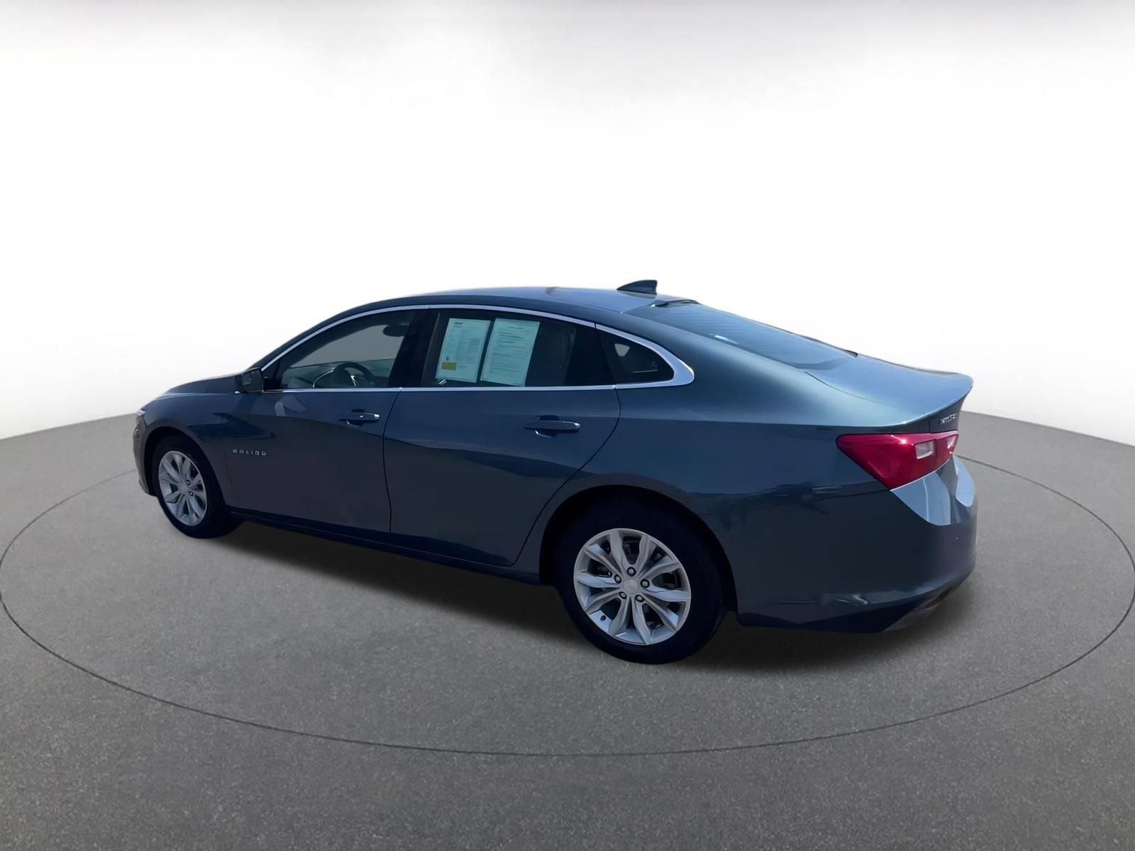 Thumbnail: 2024 Chevrolet Malibu - 10