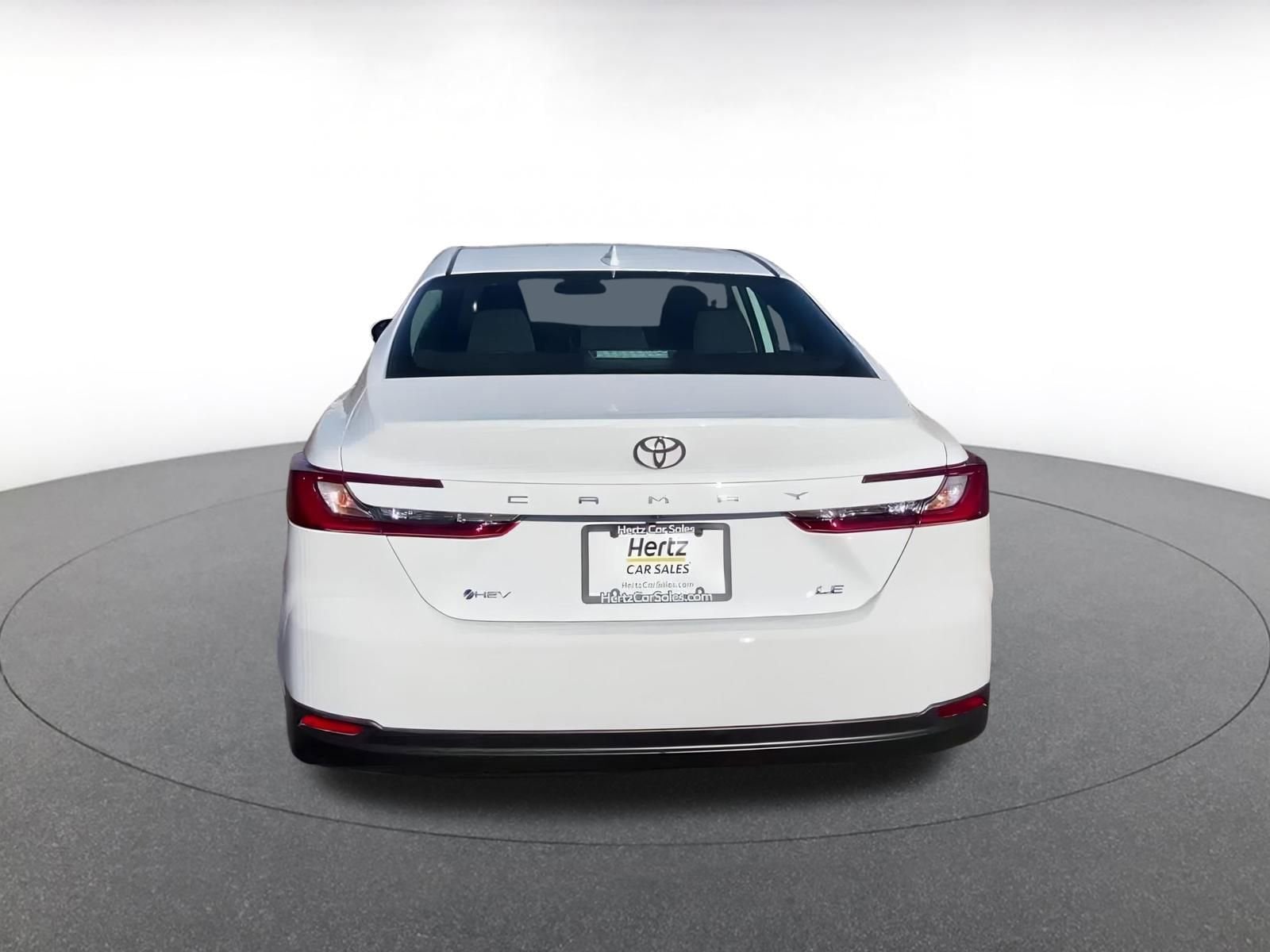 Thumbnail: 2025 Toyota Camry - 11