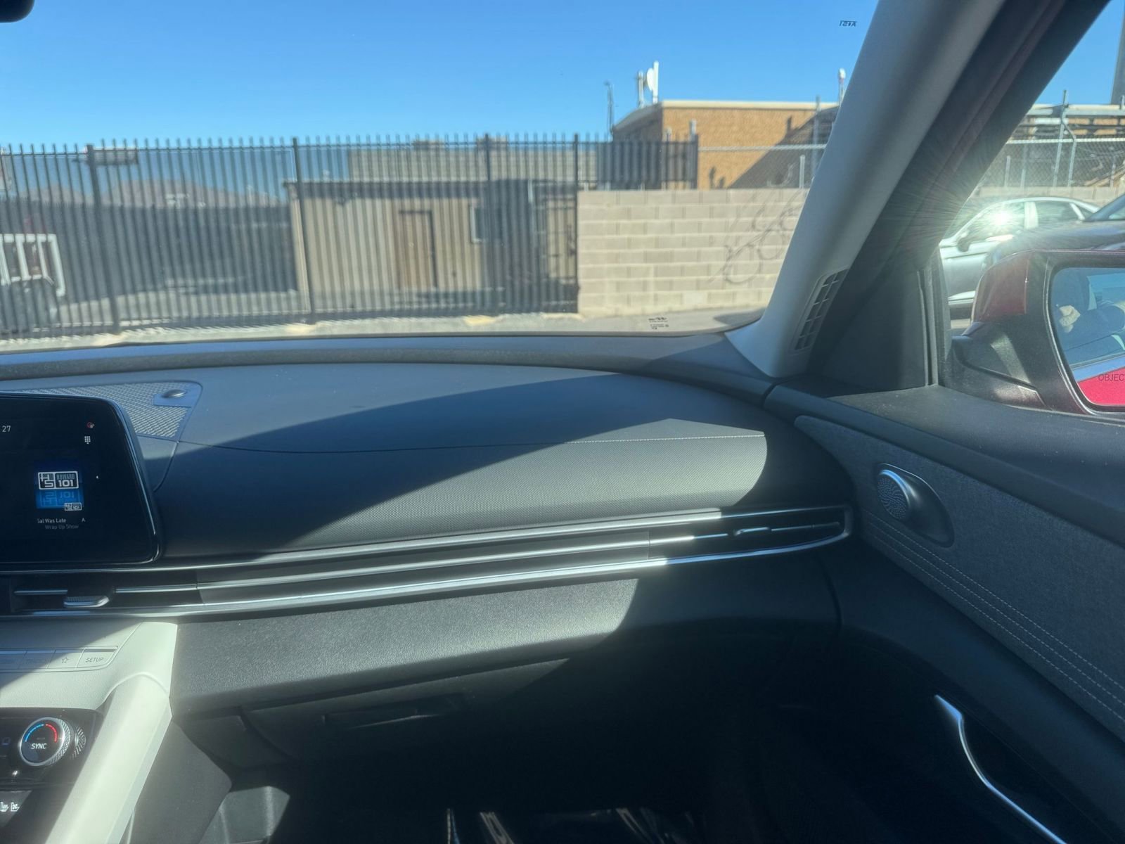 Thumbnail: 2025 Hyundai Elantra - 33