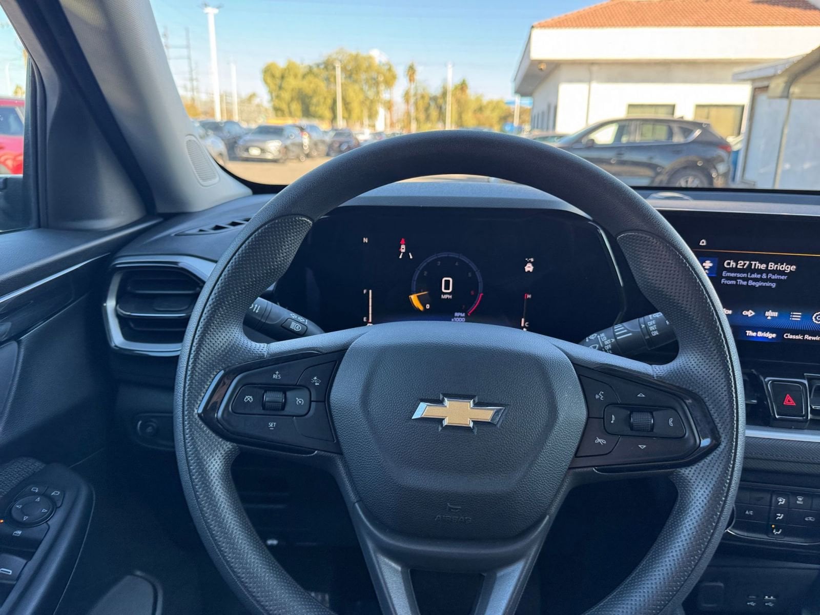 Thumbnail: 2025 Chevrolet TrailBlazer - 32