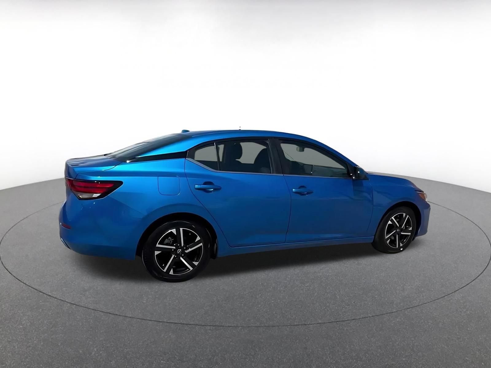 Thumbnail: 2025 Nissan Sentra - 13