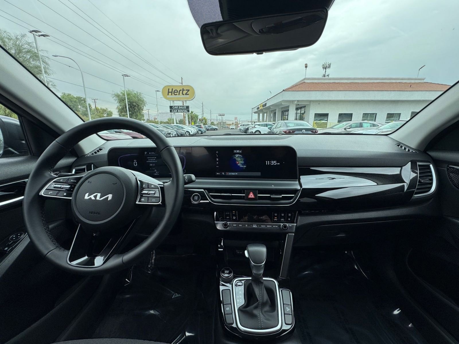 Thumbnail: 2025 Kia Seltos - 31