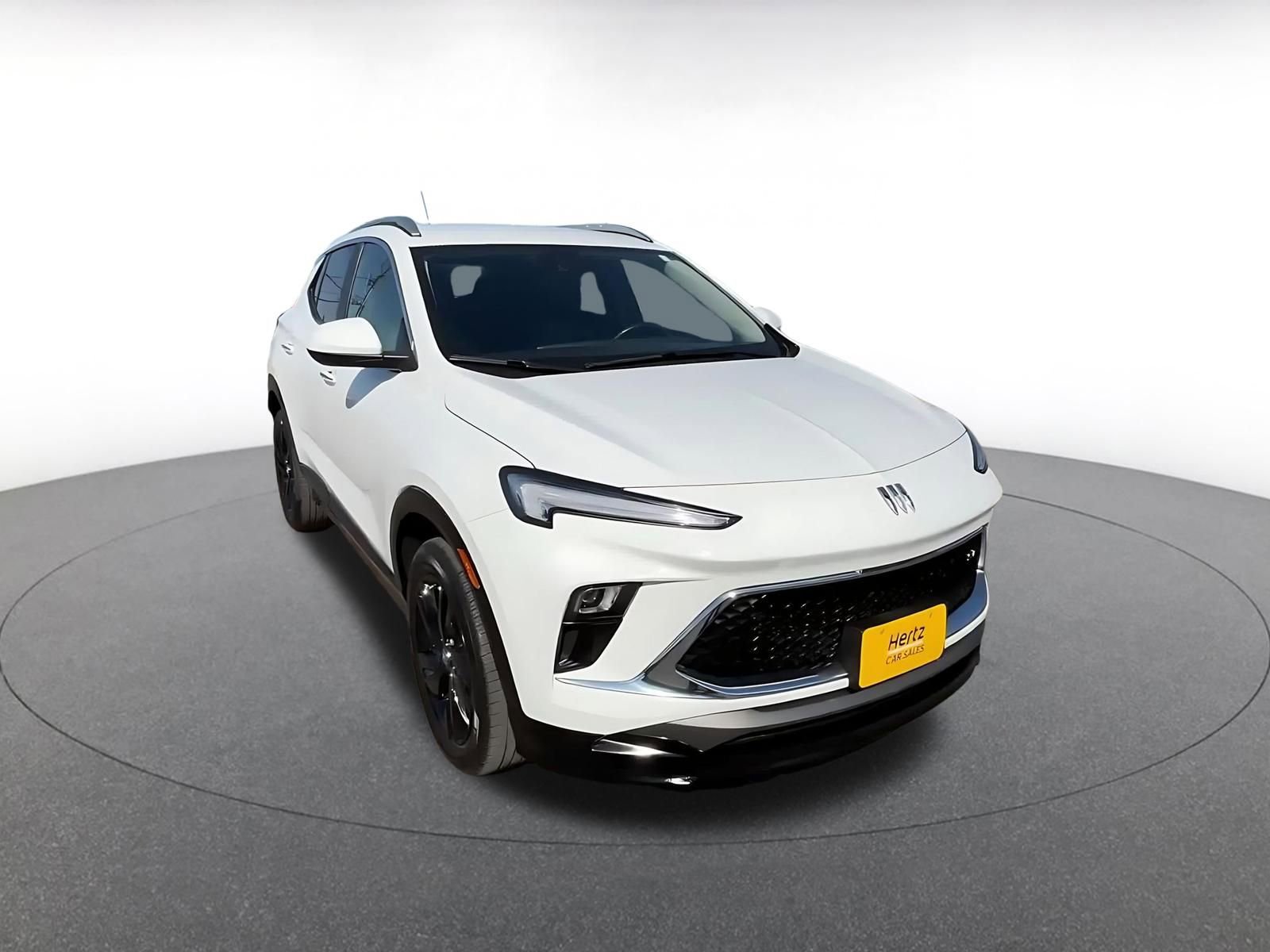 Thumbnail: 2024 Buick Encore GX - 3
