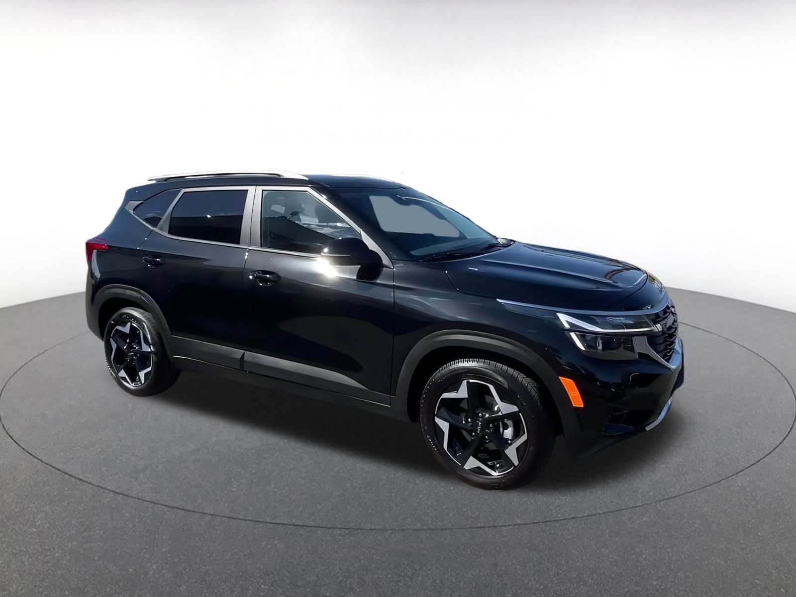 Thumbnail: 2025 Kia Seltos - 2