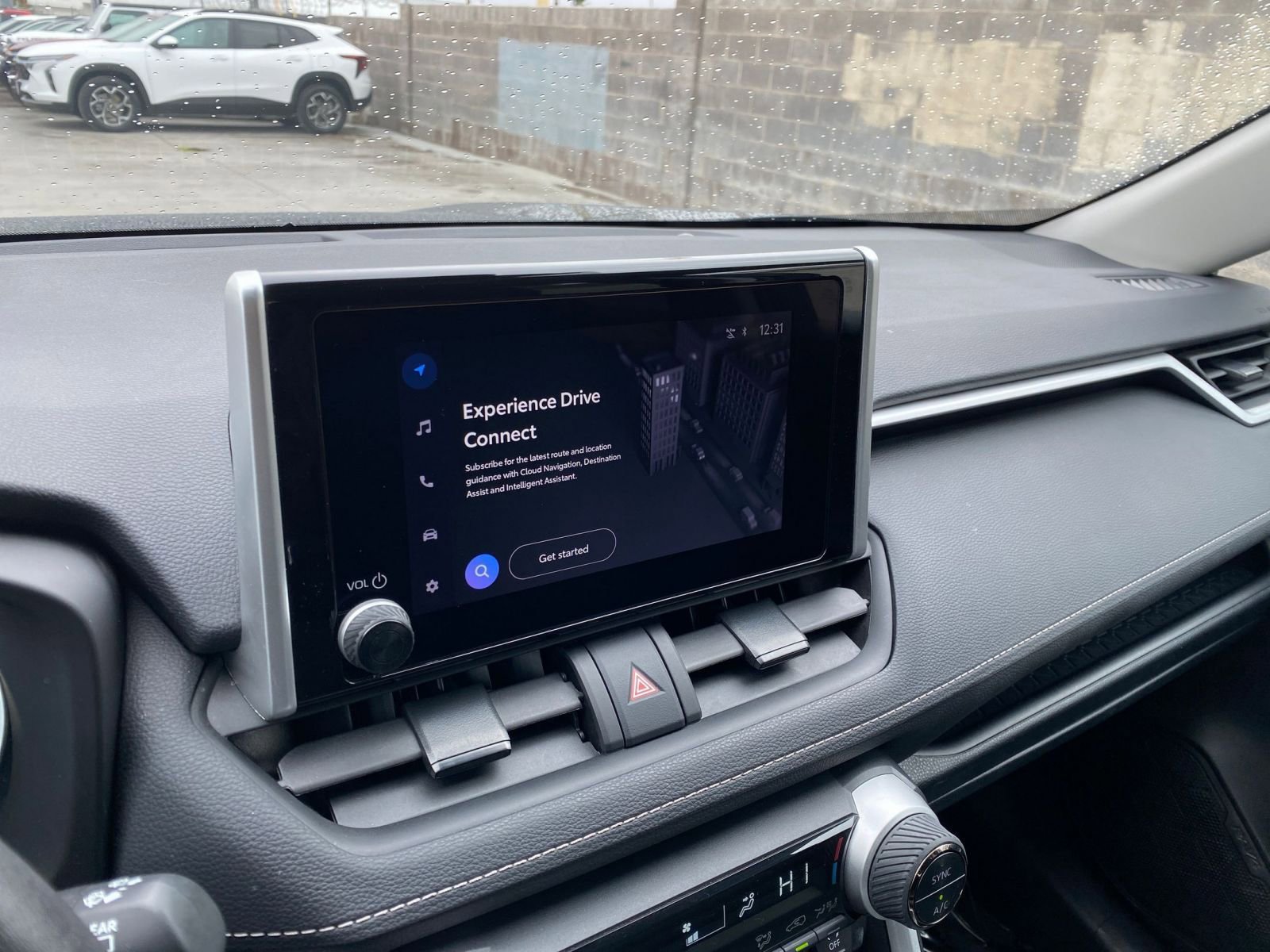 Thumbnail: 2025 Toyota RAV4 - 17