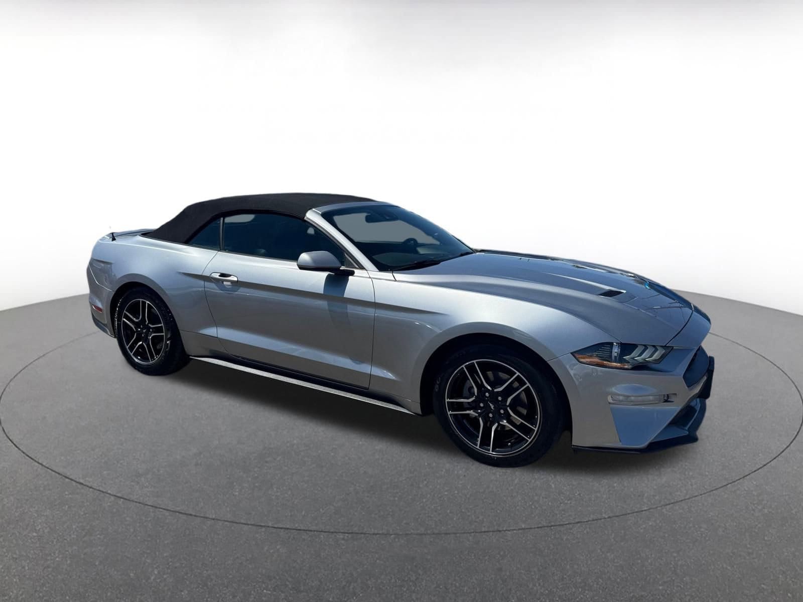 Thumbnail: 2023 Ford Mustang - 1