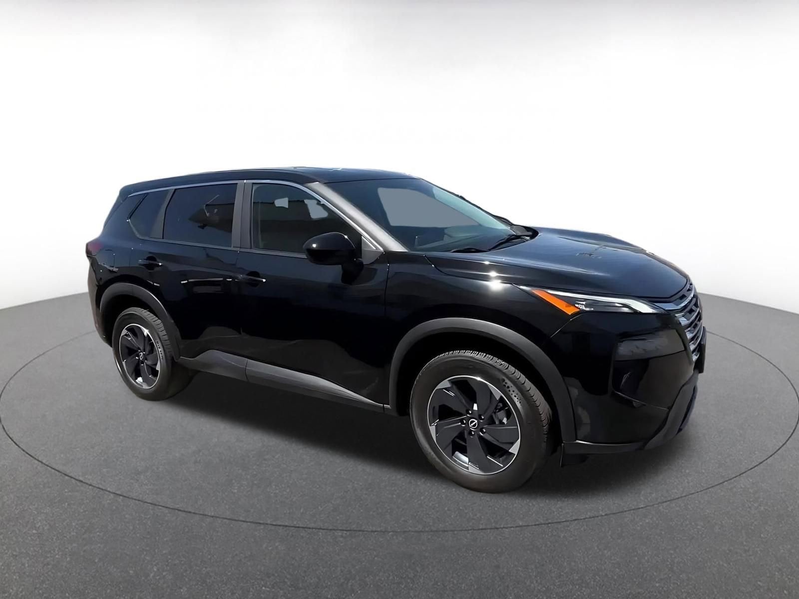 Thumbnail: 2025 Nissan Rogue - 2