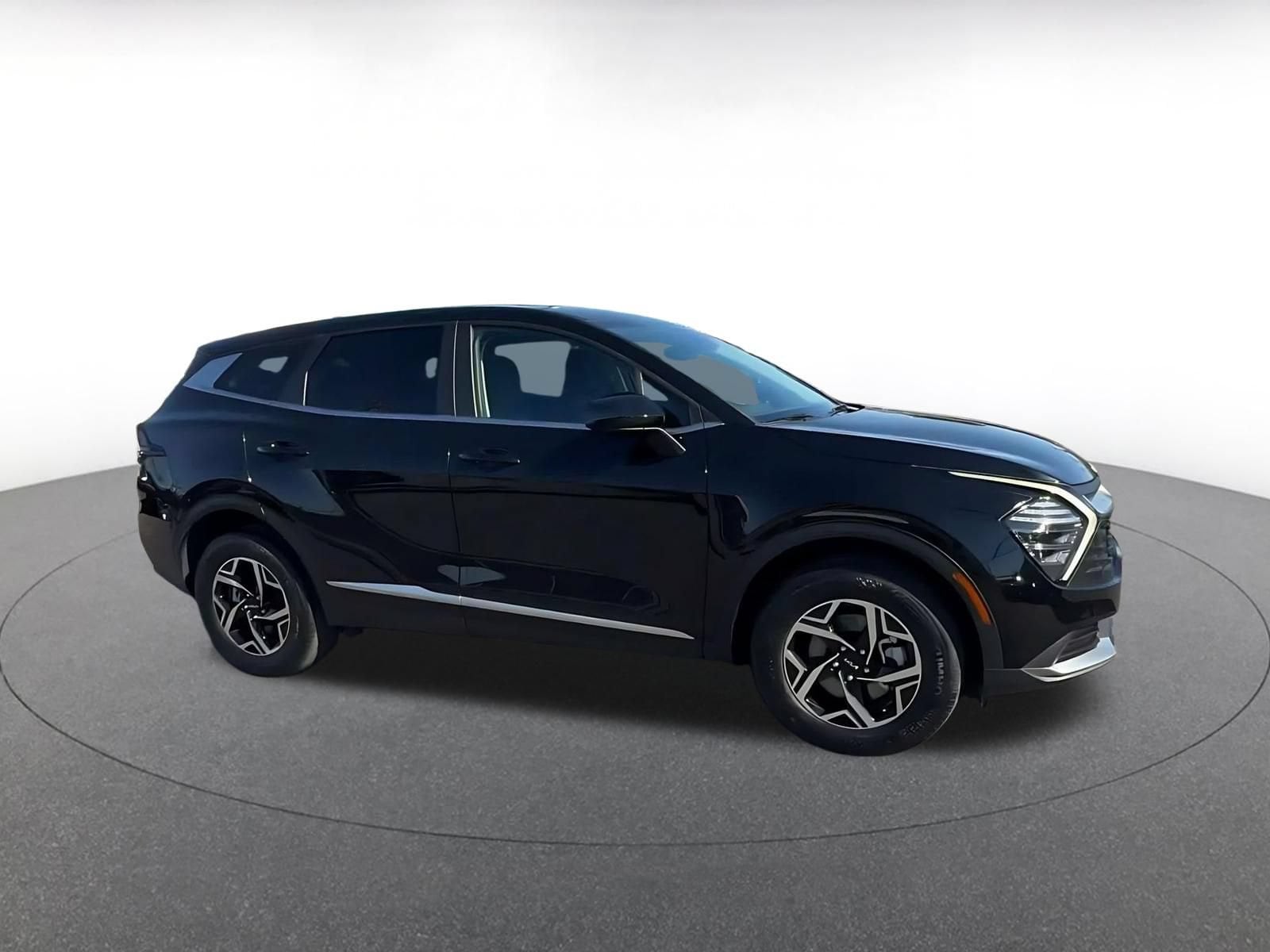 Thumbnail: 2025 Kia Sportage - 2
