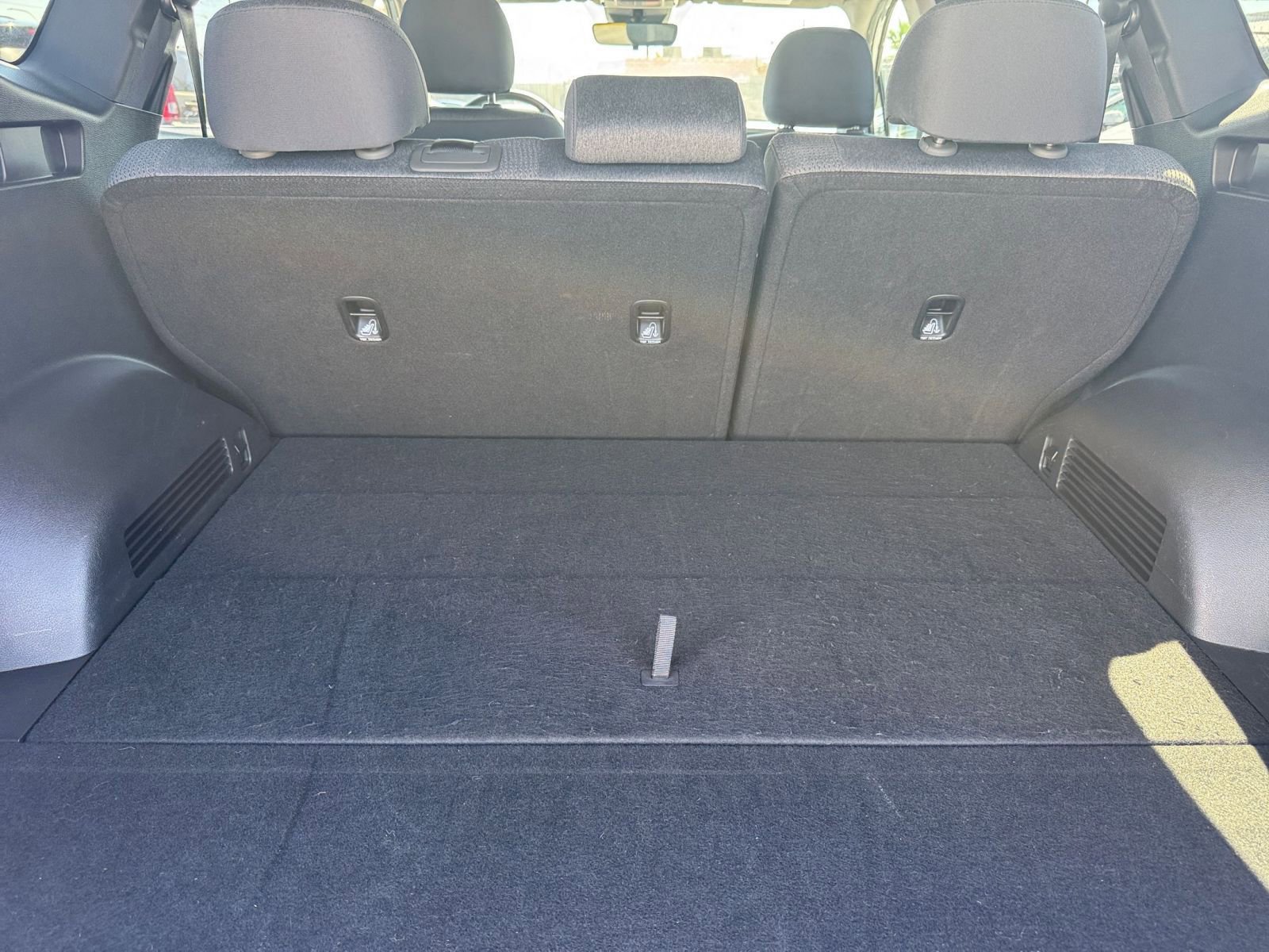 Thumbnail: 2023 Hyundai Santa Fe - 29