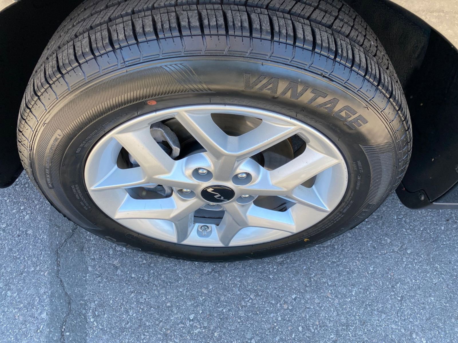 Thumbnail: 2025 Kia Soul - 28