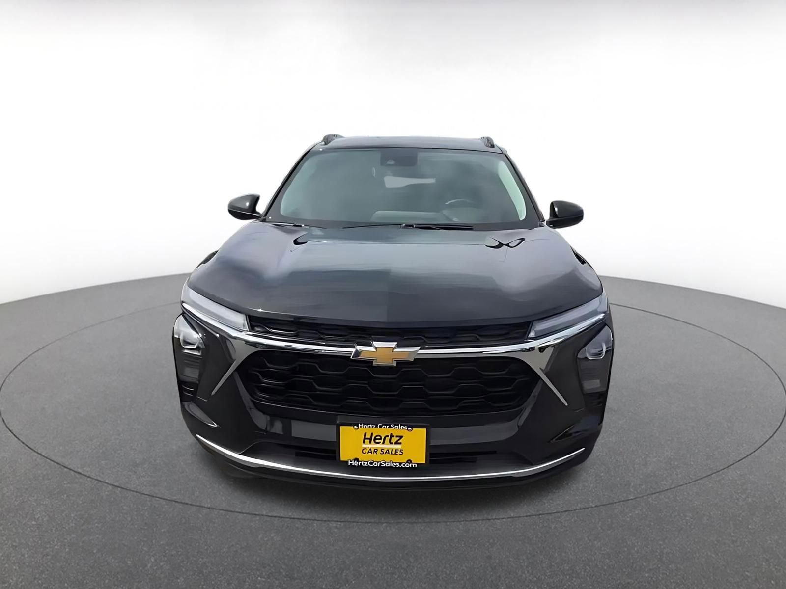 Thumbnail: 2025 Chevrolet Trax - 4